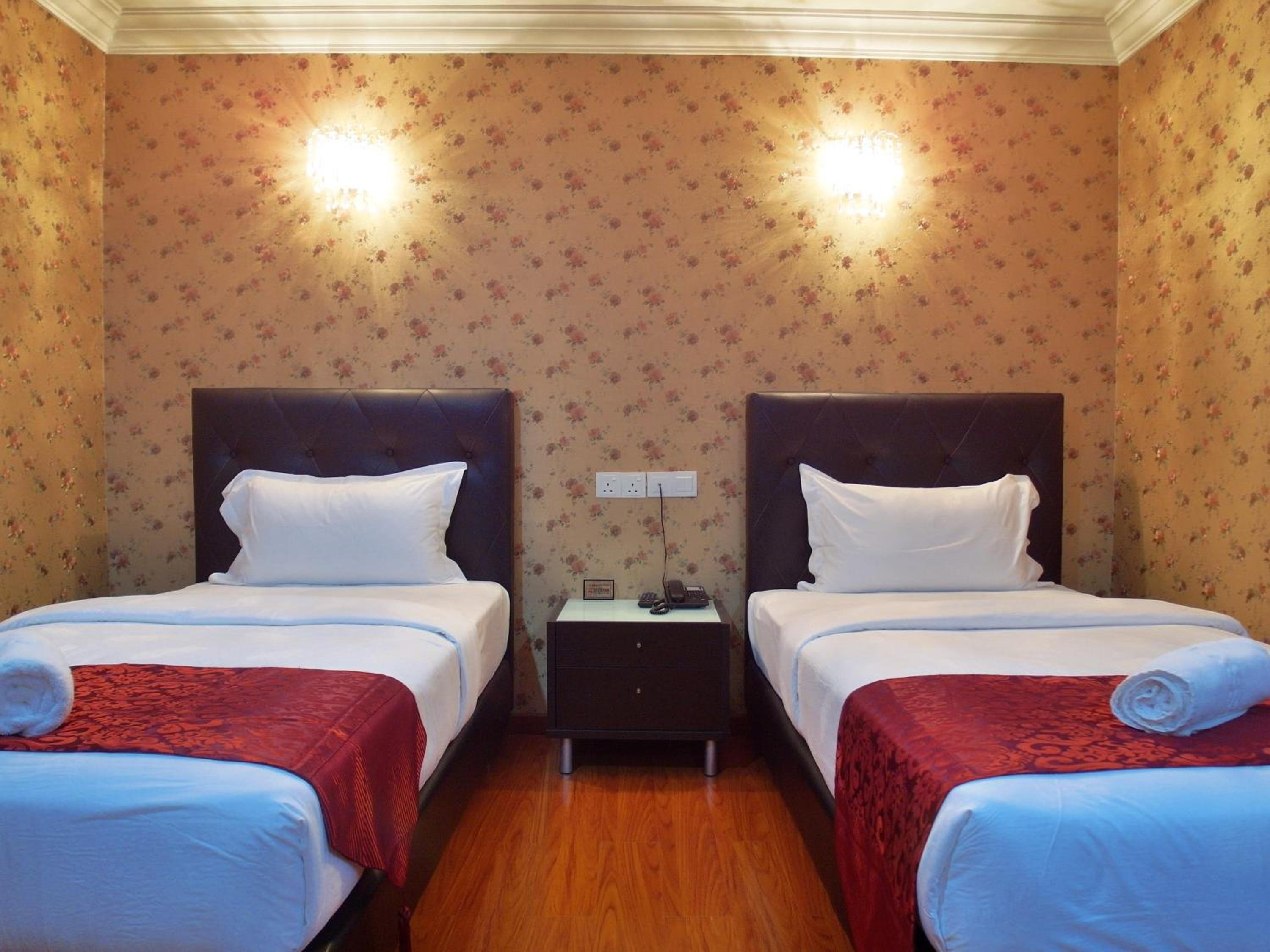 Superior Twin Room photo 2