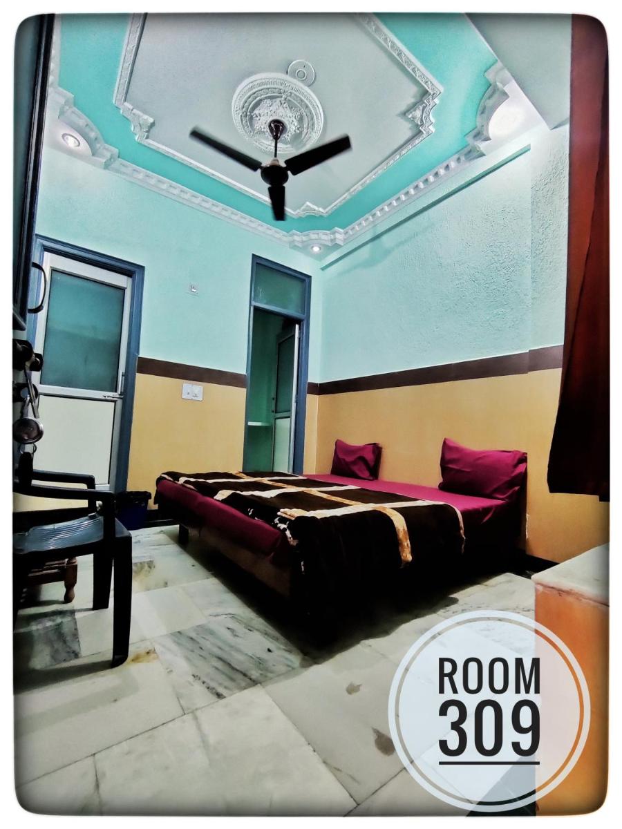 Budget Double Room - Photo 6