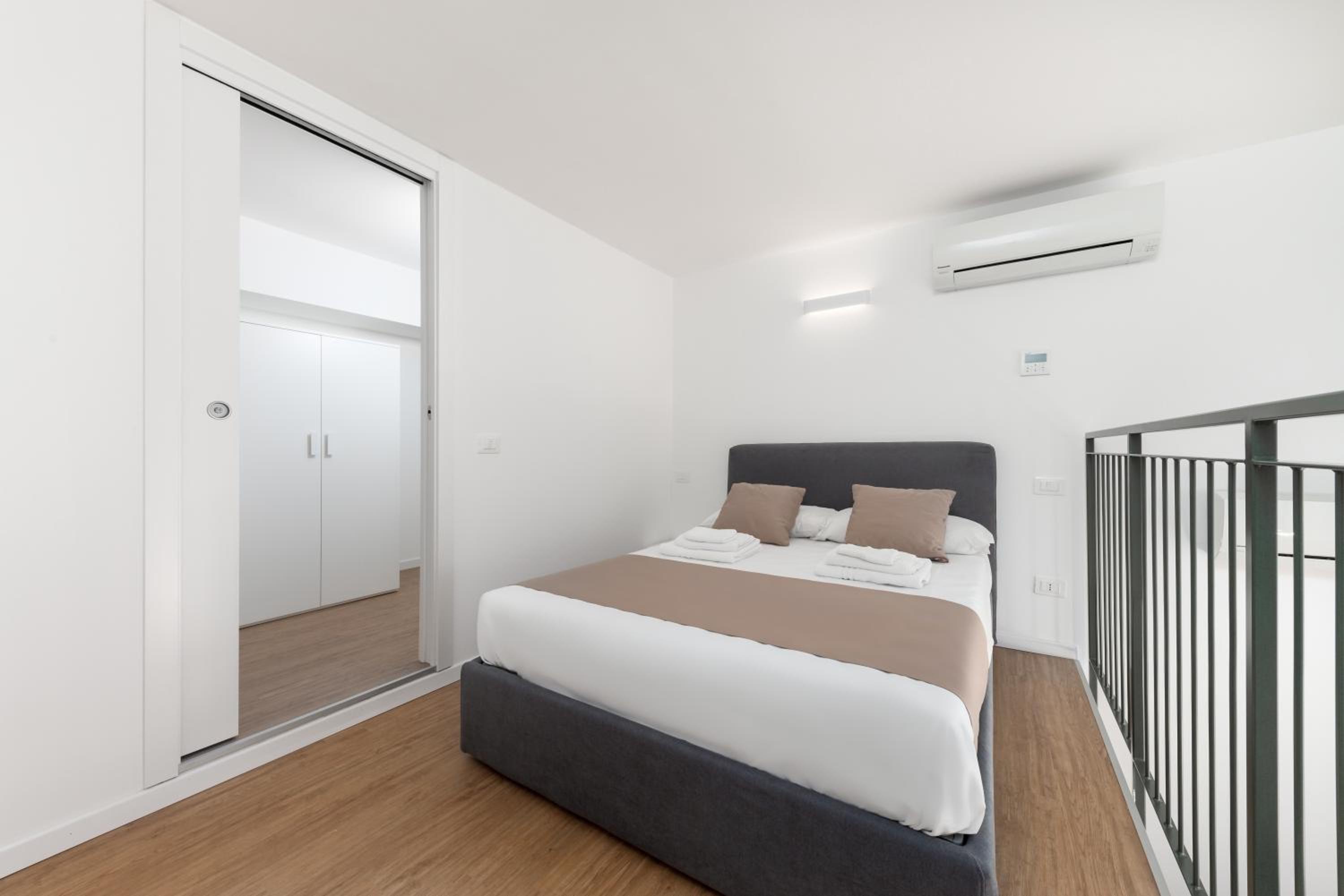 Apartment - Split Level