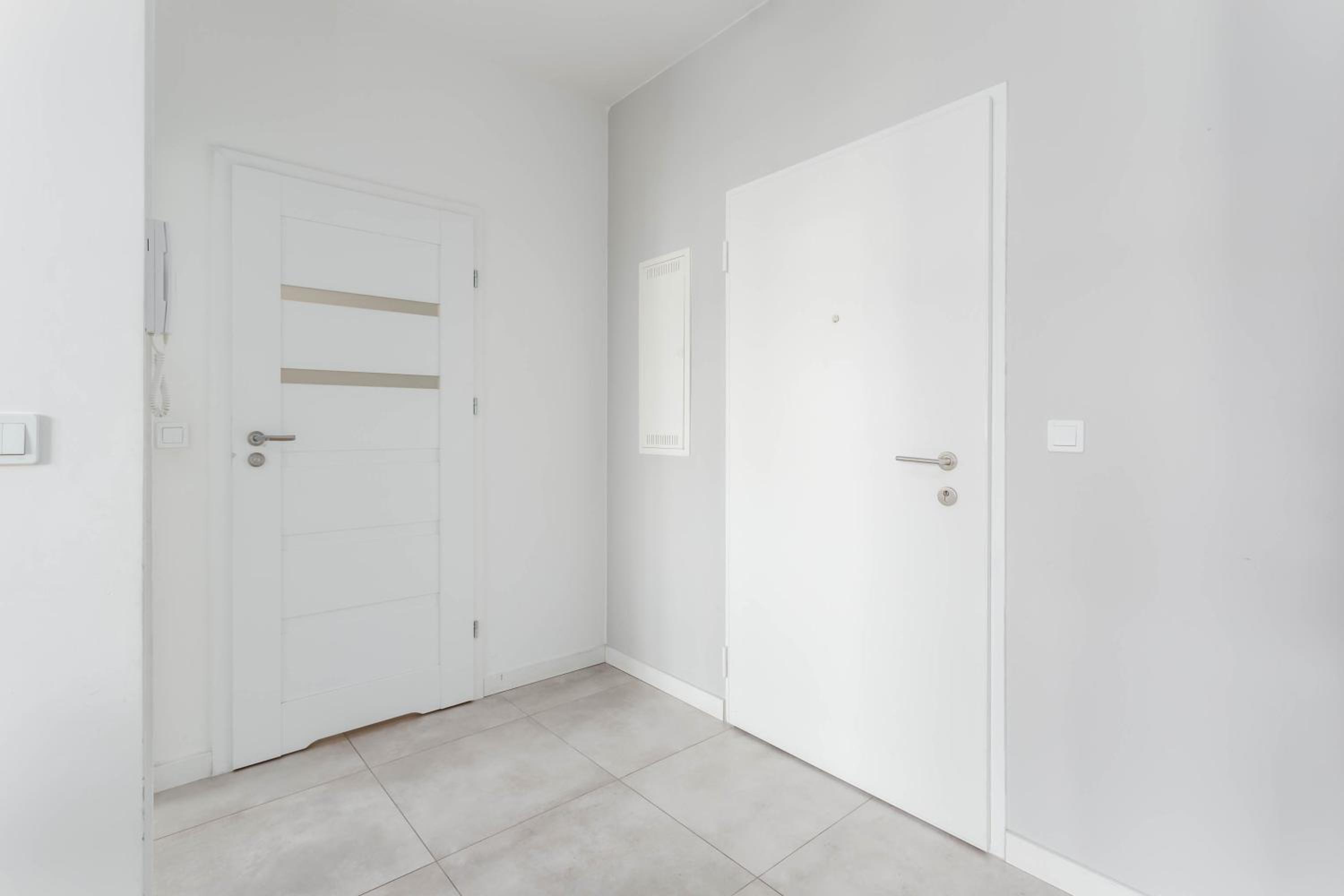 One-Bedroom Apartment - Photo 21