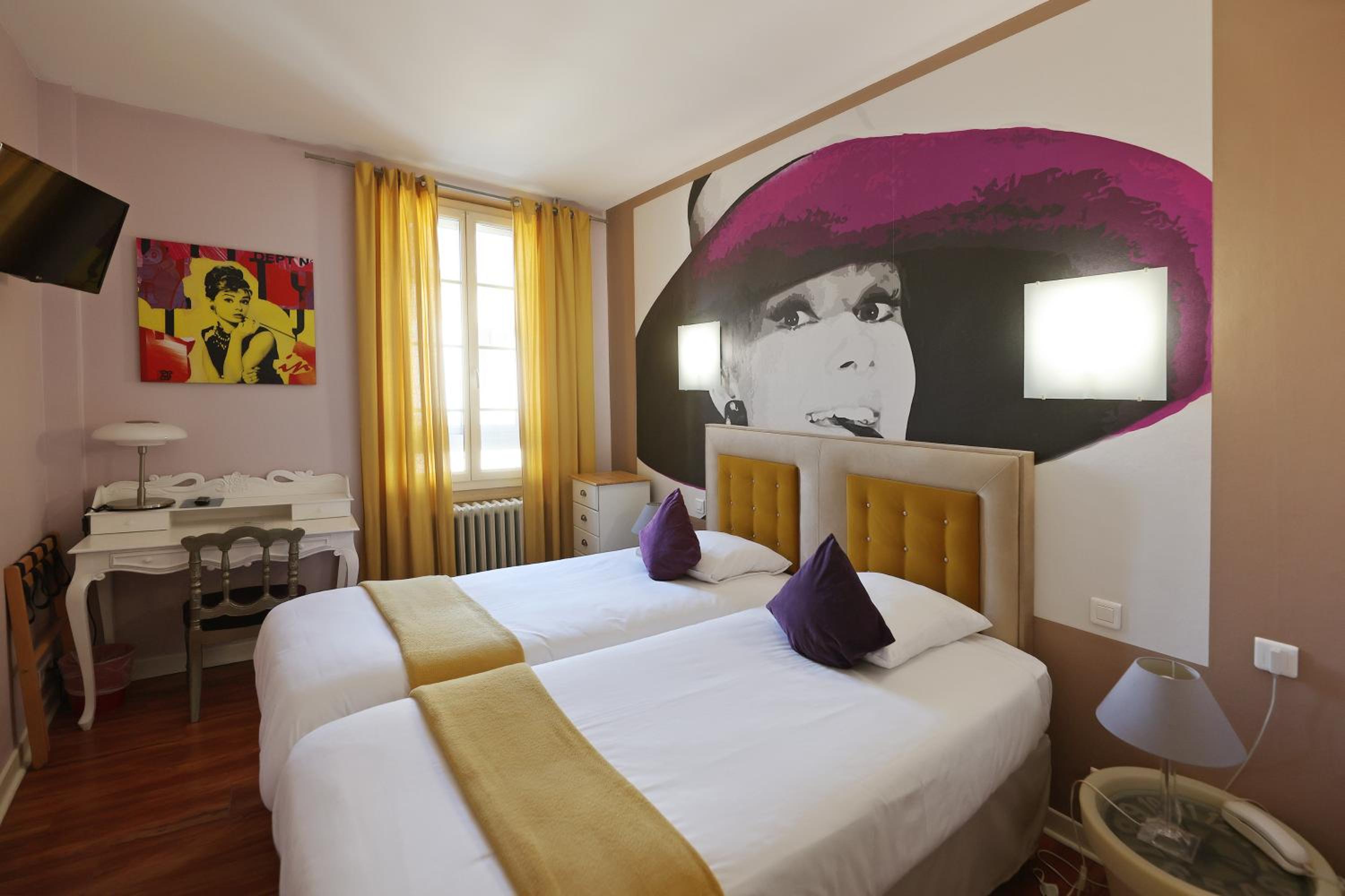 Twin Room