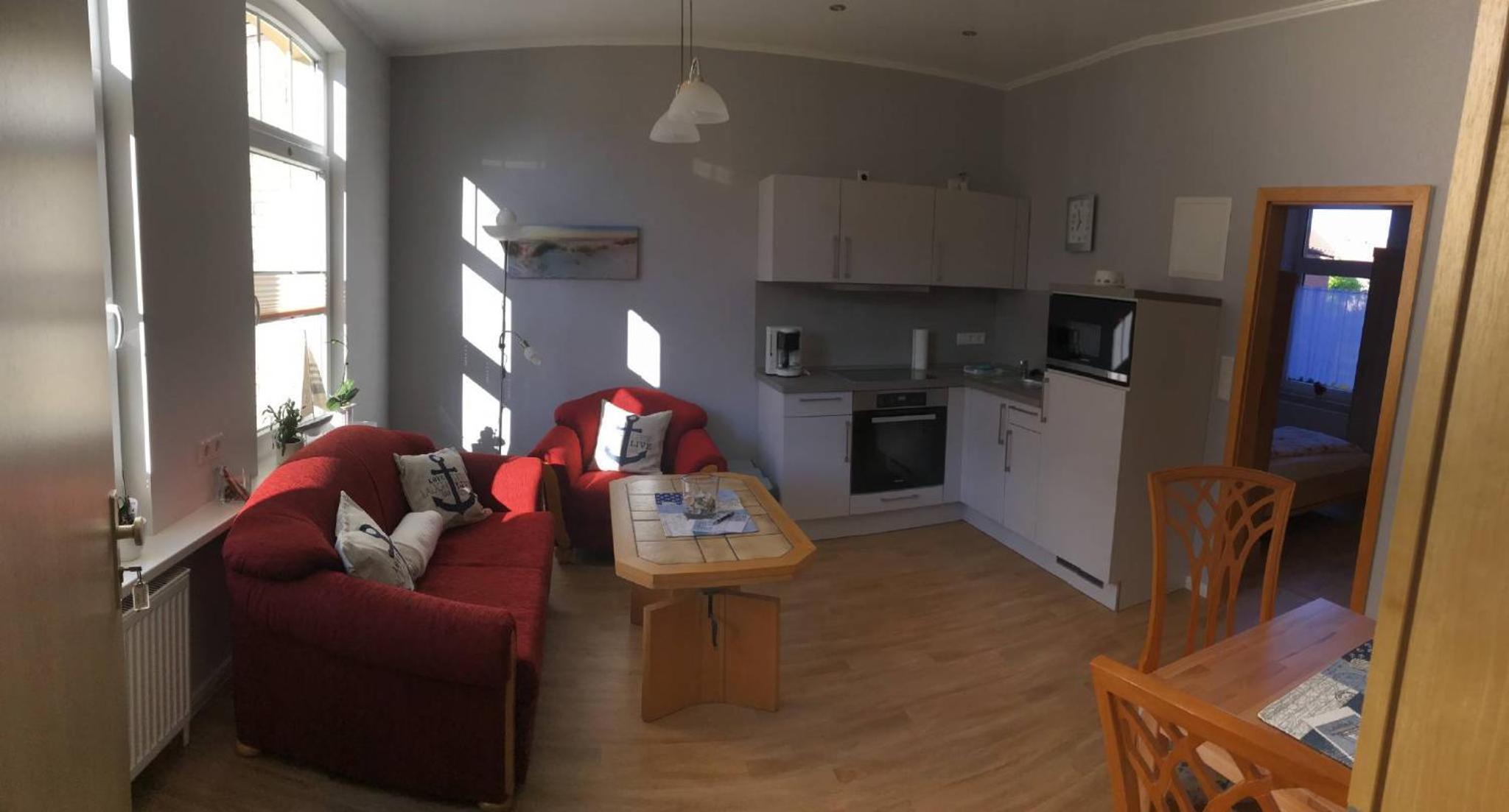 One-Bedroom Standard Apartment photo 3