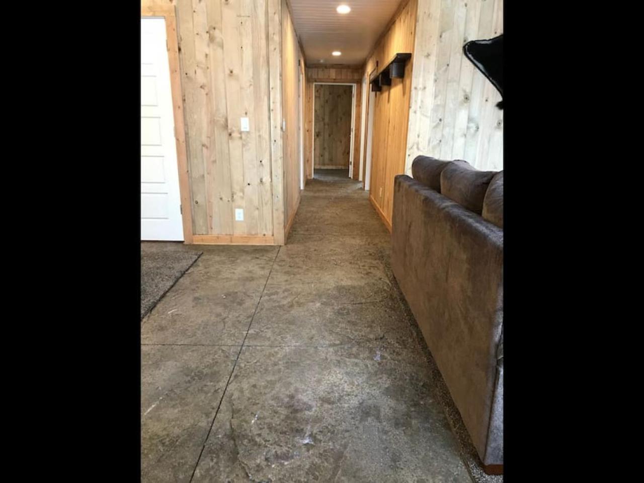 Three-Bedroom Chalet photo 3