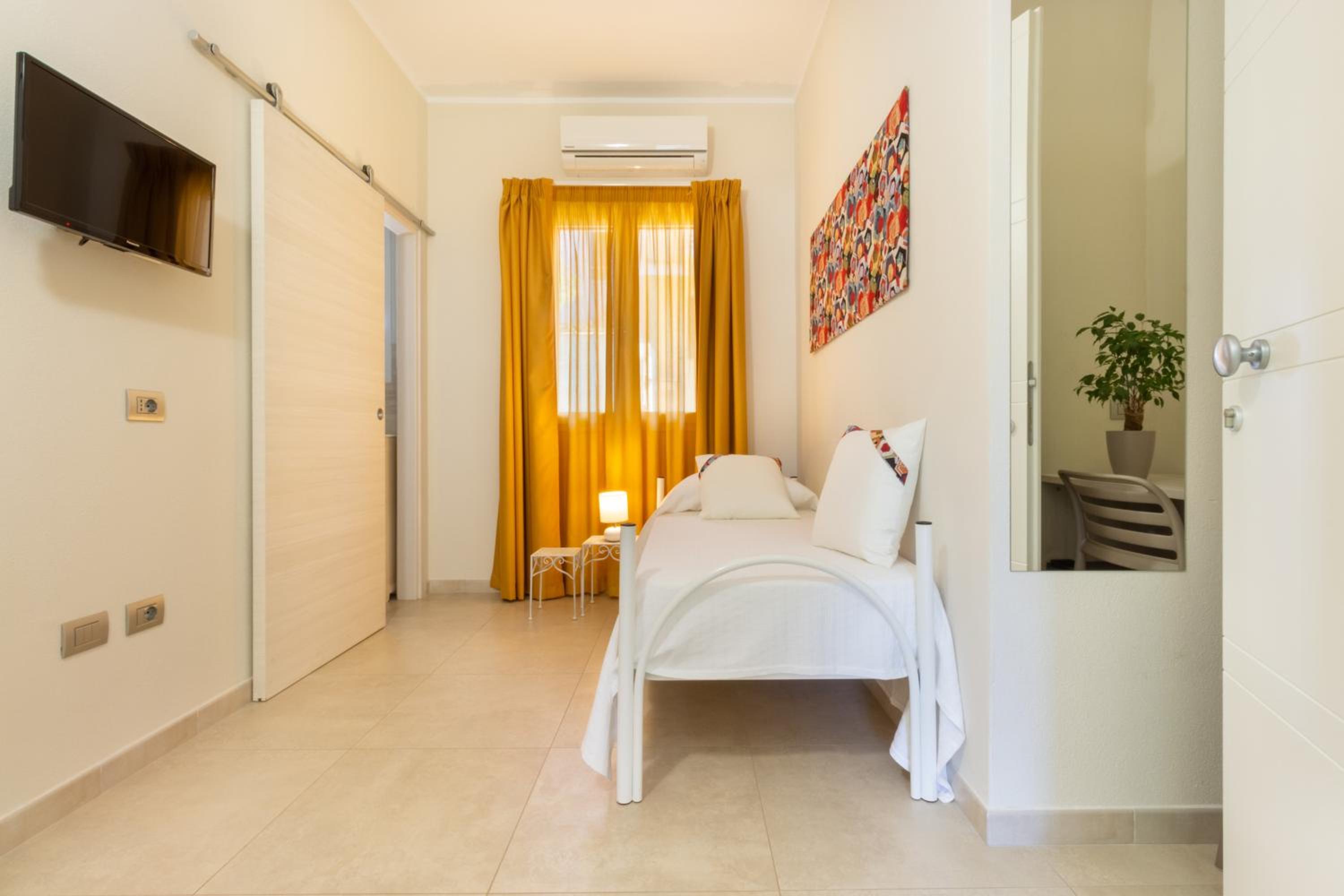 Single Room - Disability Access