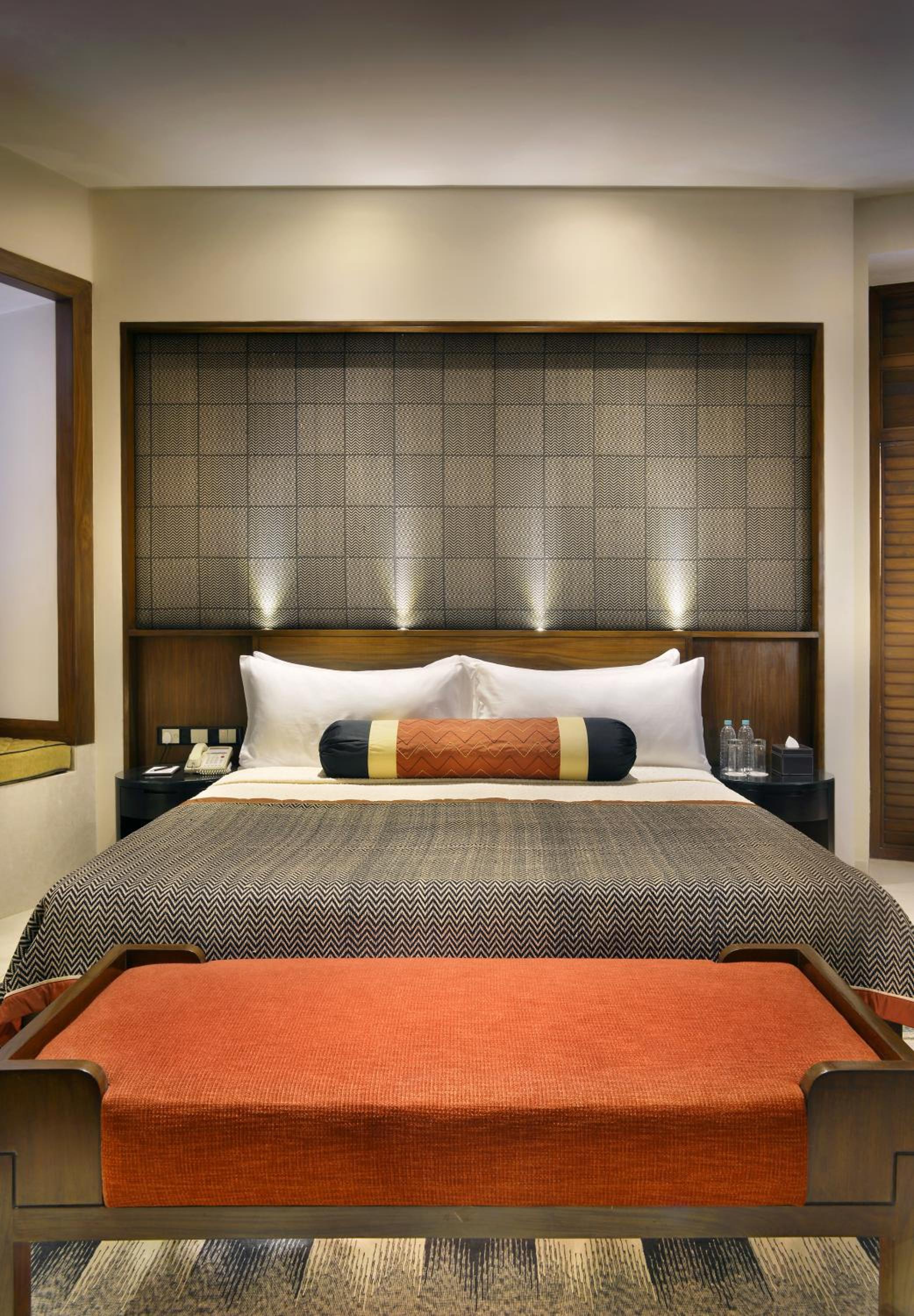 Edwardian Room with Club Lounge Access with Tea/Coffee Service along with cookies at Tea lounge, Cocktail Hours (Timings – 1730 Hrs – 1900 Hrs) and book with Club lounge and get Airport Pick up or Drop at a discounted price
