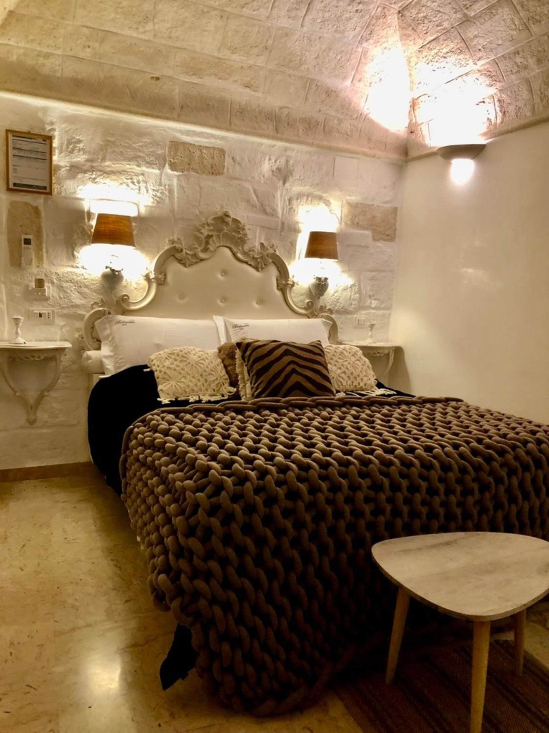 King Suite - Photo 6
