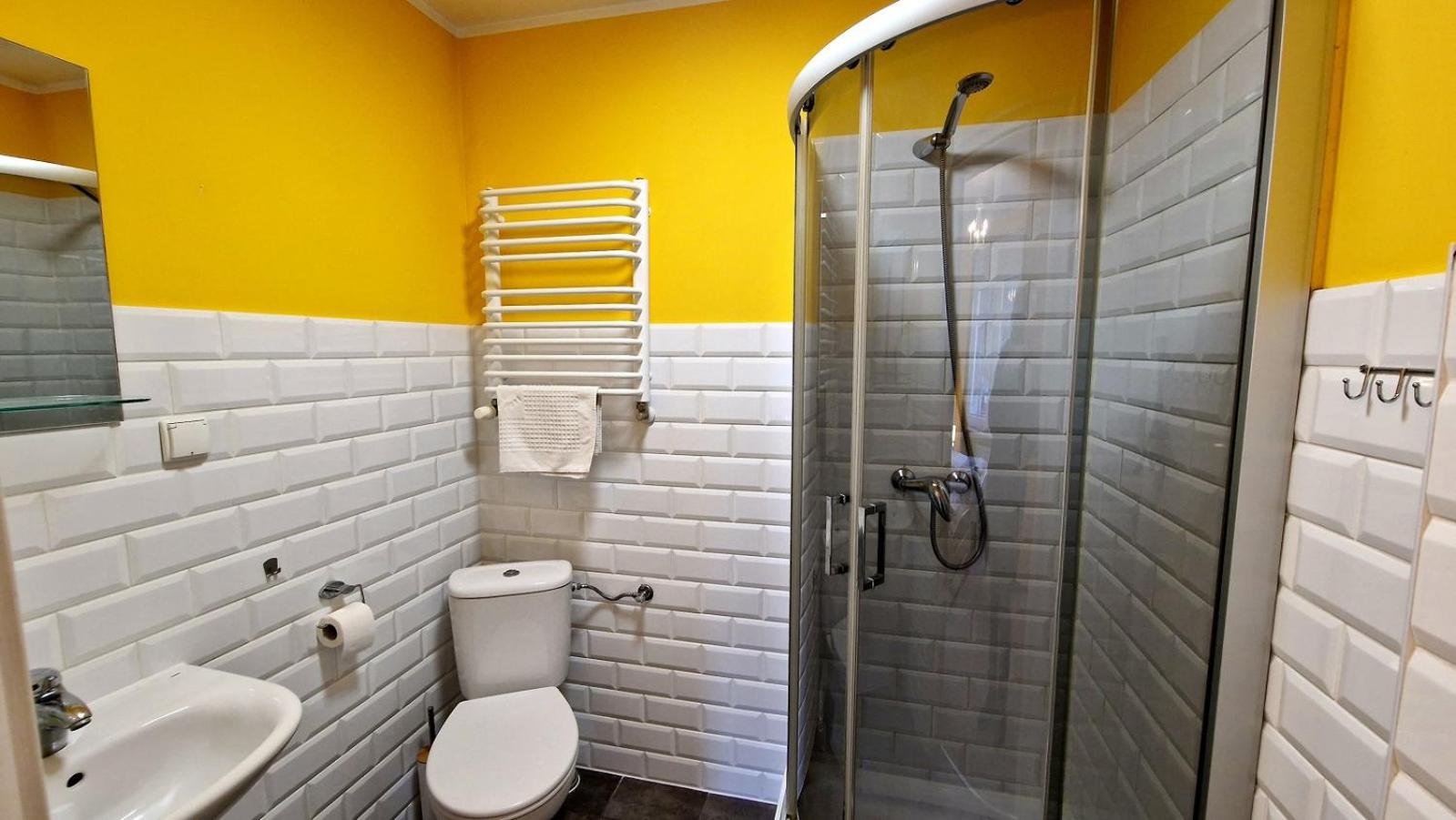 Standard Twin Room with Garden View photo 3