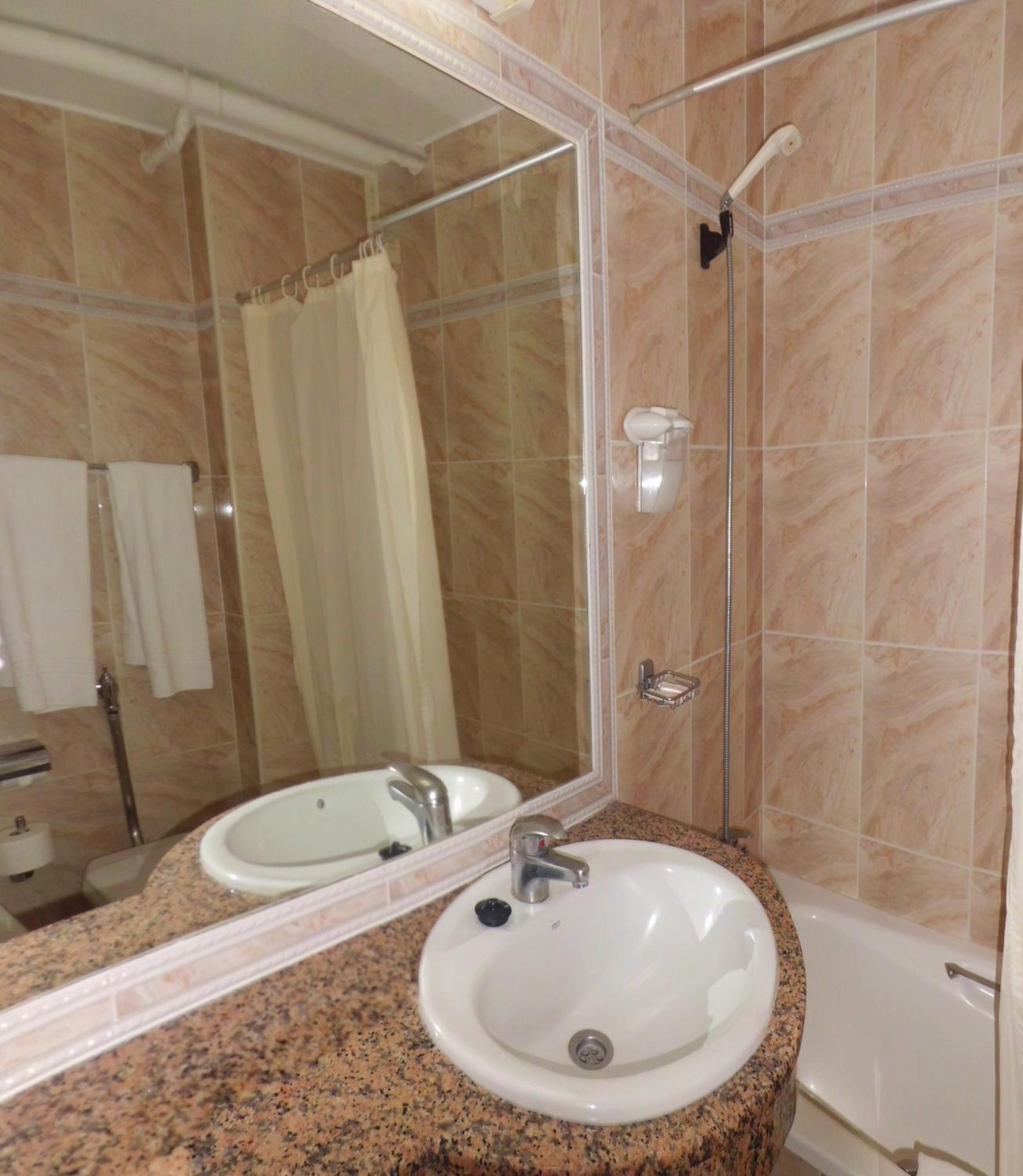 Studio Low Cost (2 Adults) - Photo 10