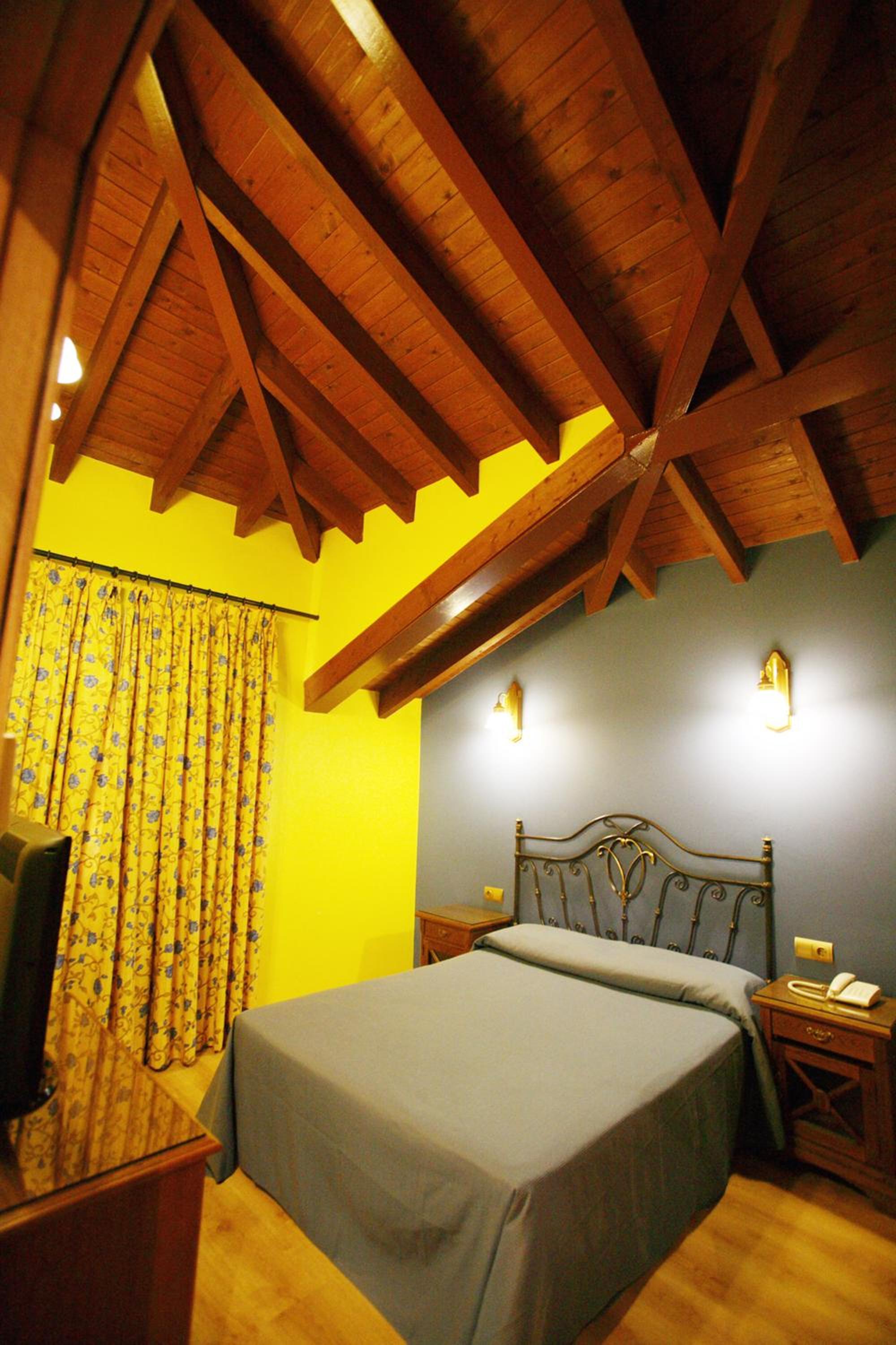 Habitación Doble o con Dos Camas