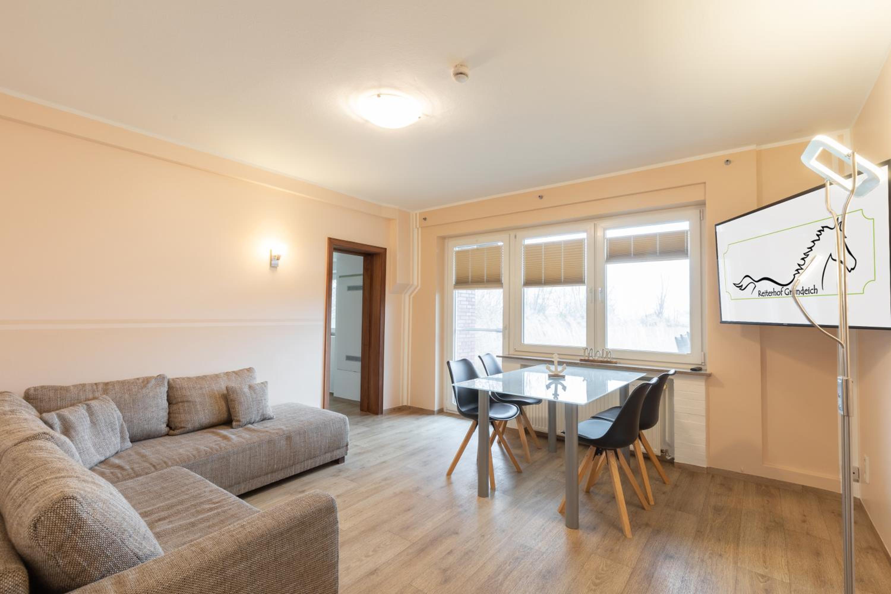 Apartment with Terrace photo 1