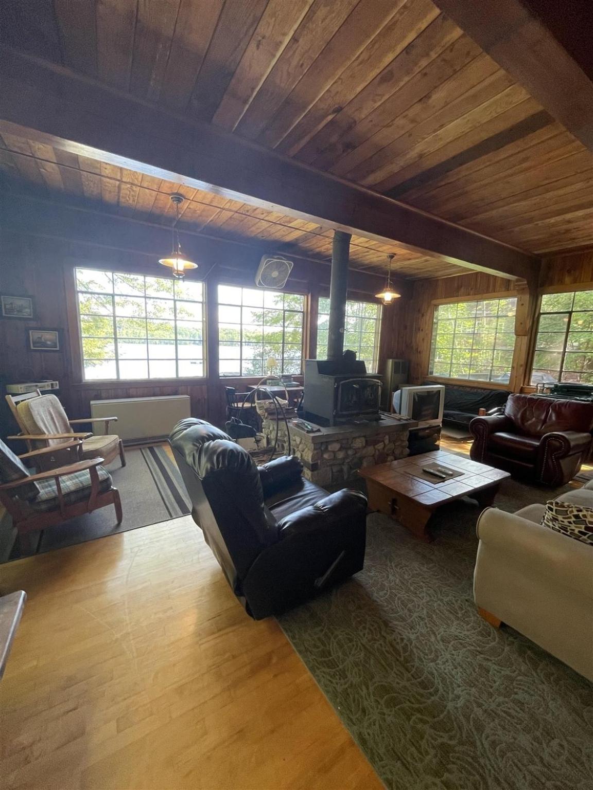 Three-Bedroom House photo 1