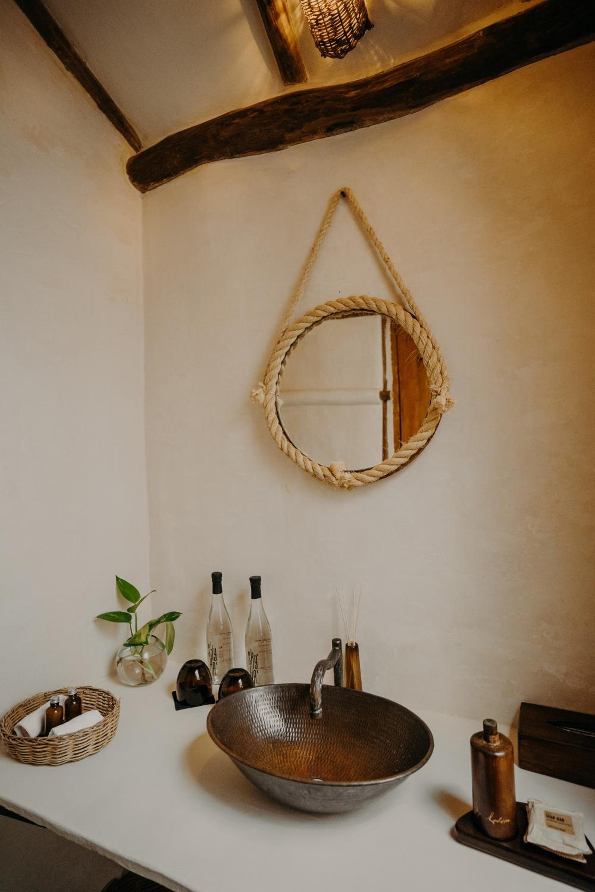Double Room - Photo 10