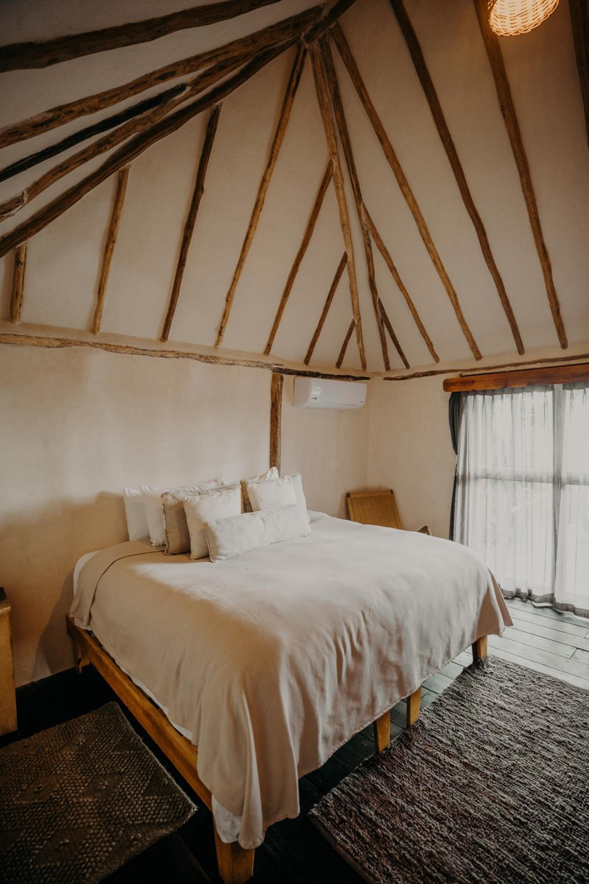 Double Room - Photo 9