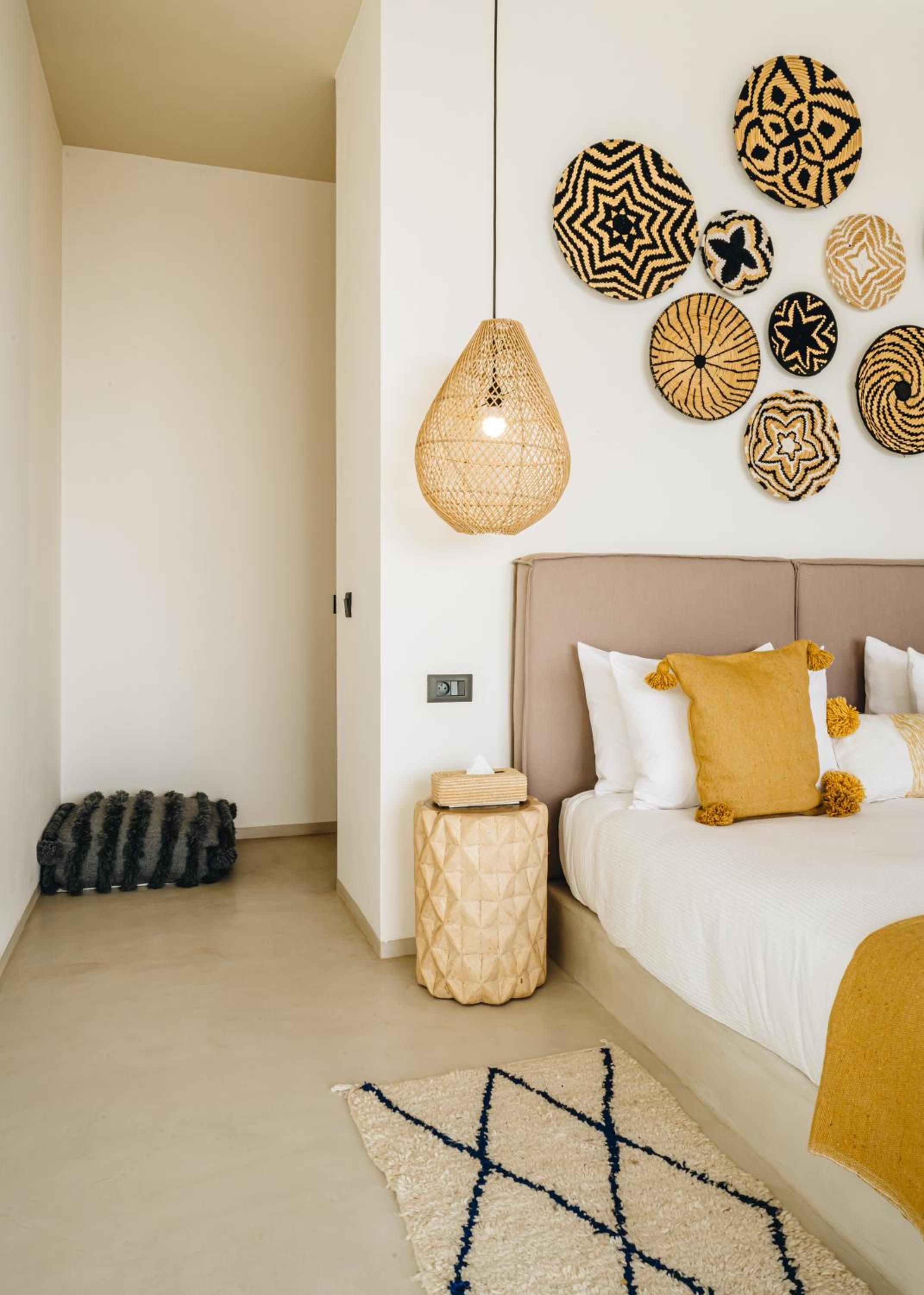 Premium Waterfront Suite - Photo 3