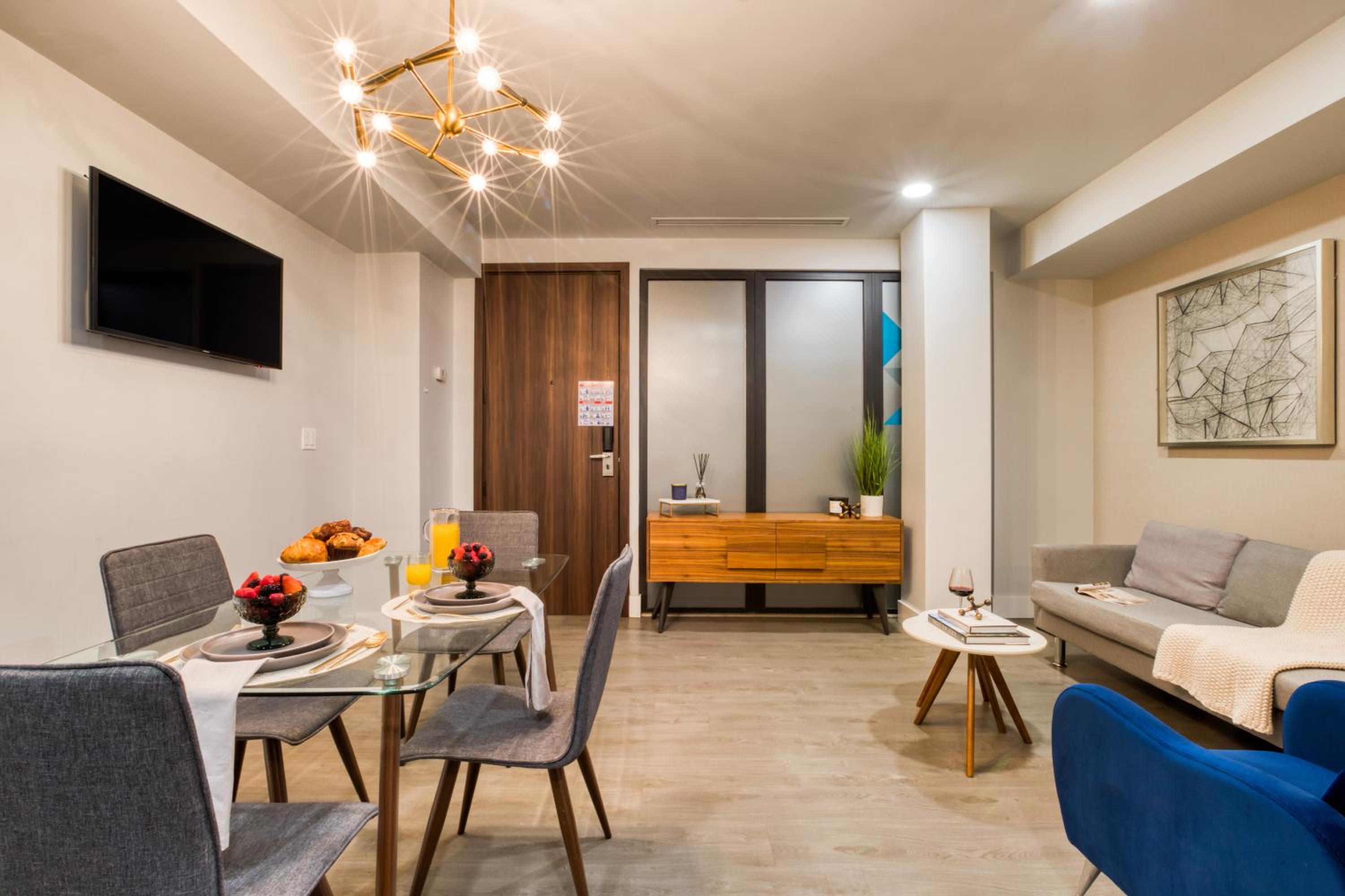 Comfort Apartment - Photo 6