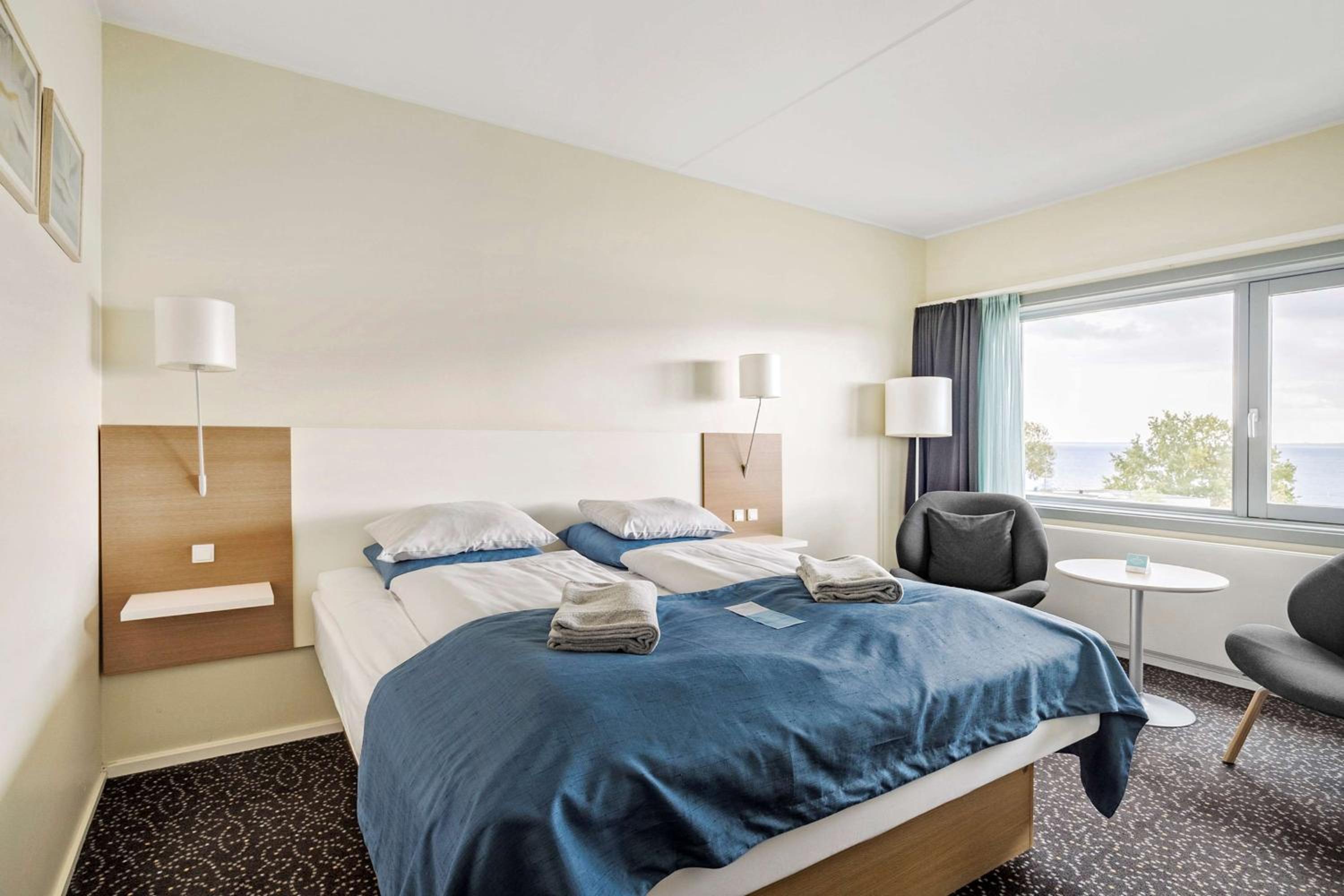 Superior King Room - Photo 4