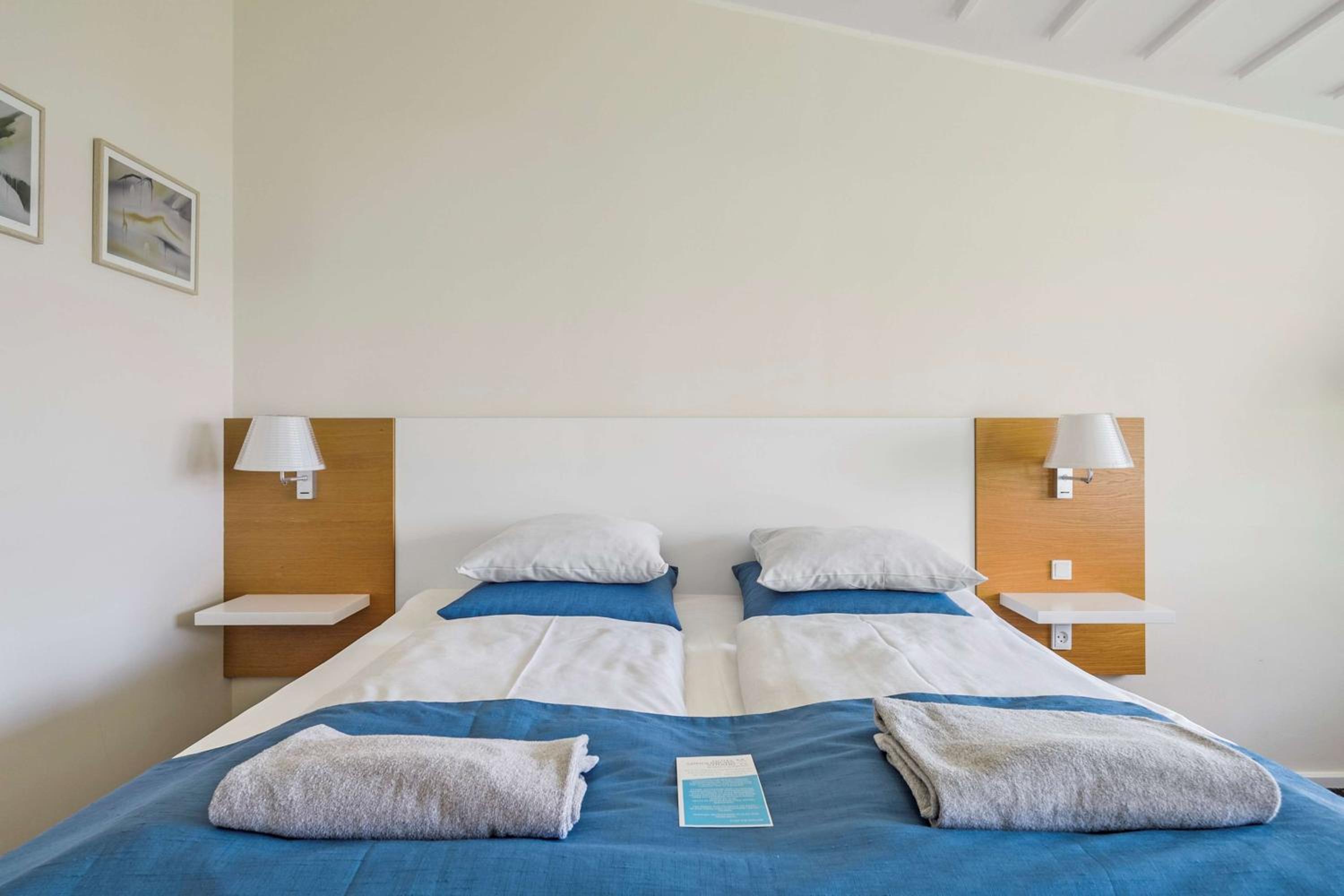 Standard King Room - Photo 1