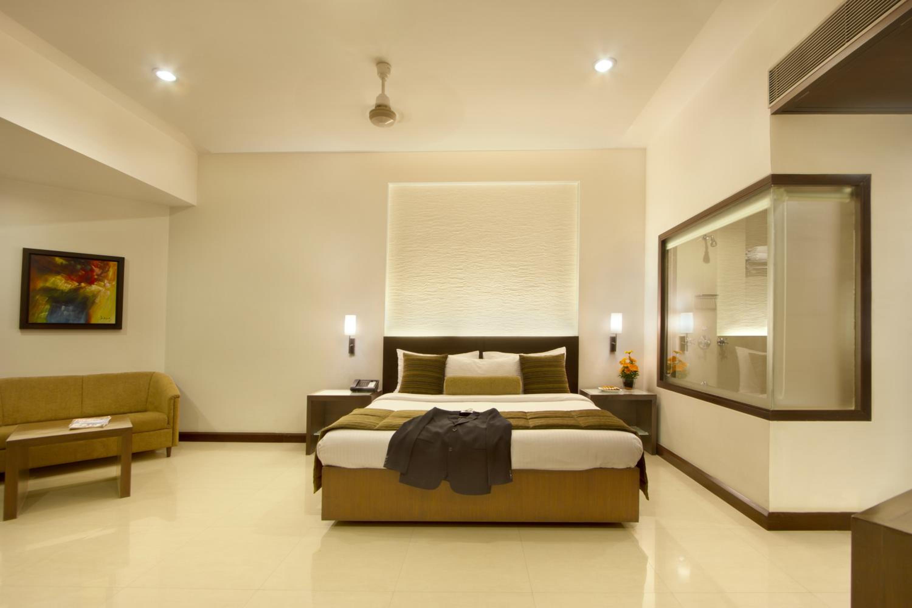 Studio Suite photo 1
