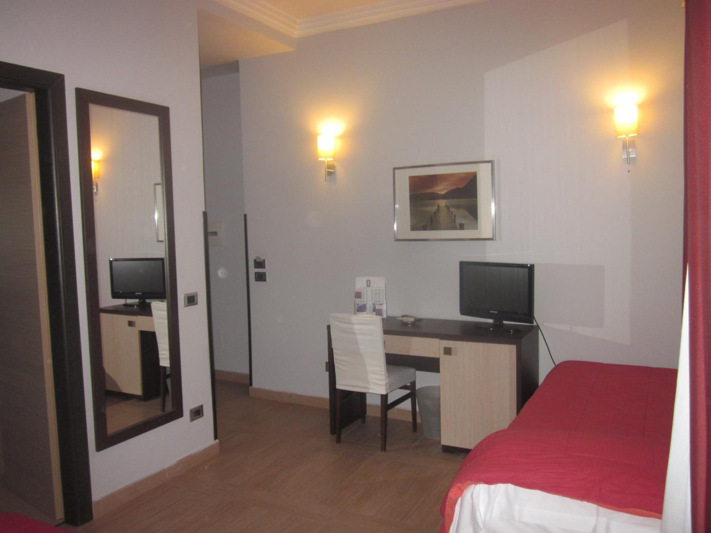 Triple Room - Photo 1