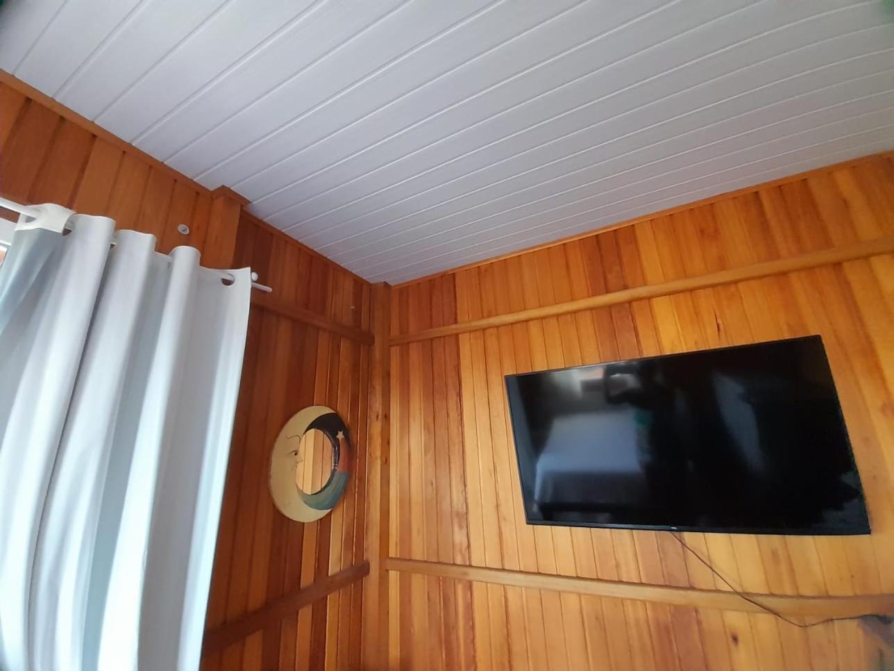 One-Bedroom House photo 3