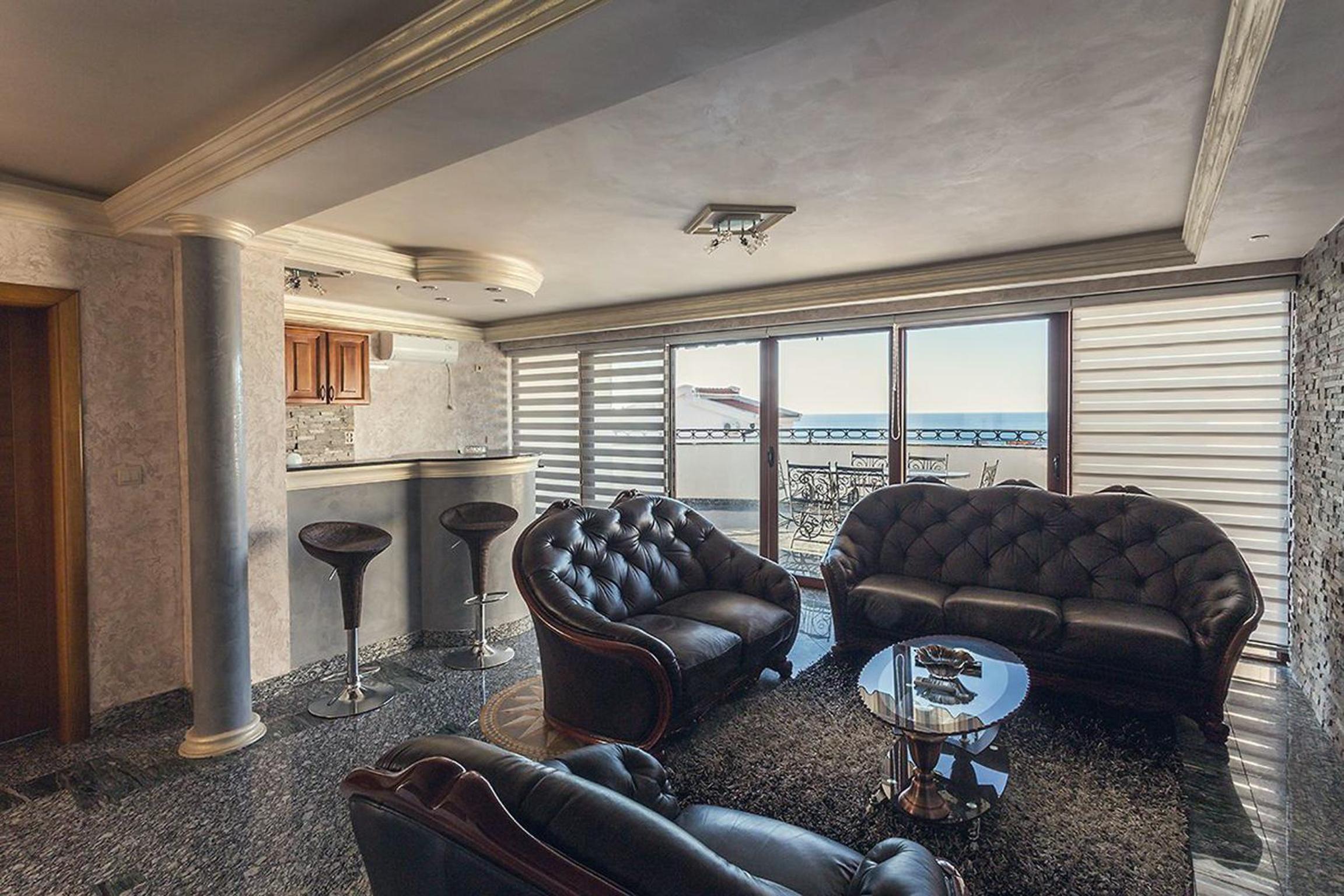 Two-Bedroom Apartment with Terrace and Sea View
