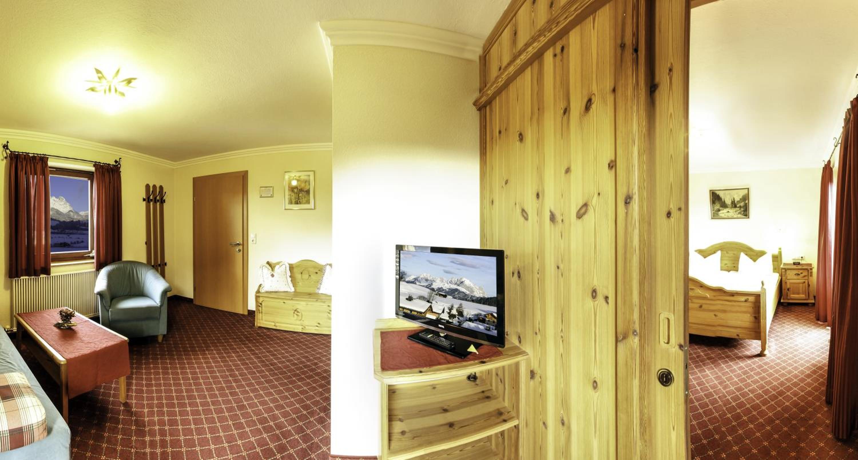 Suite photo 1