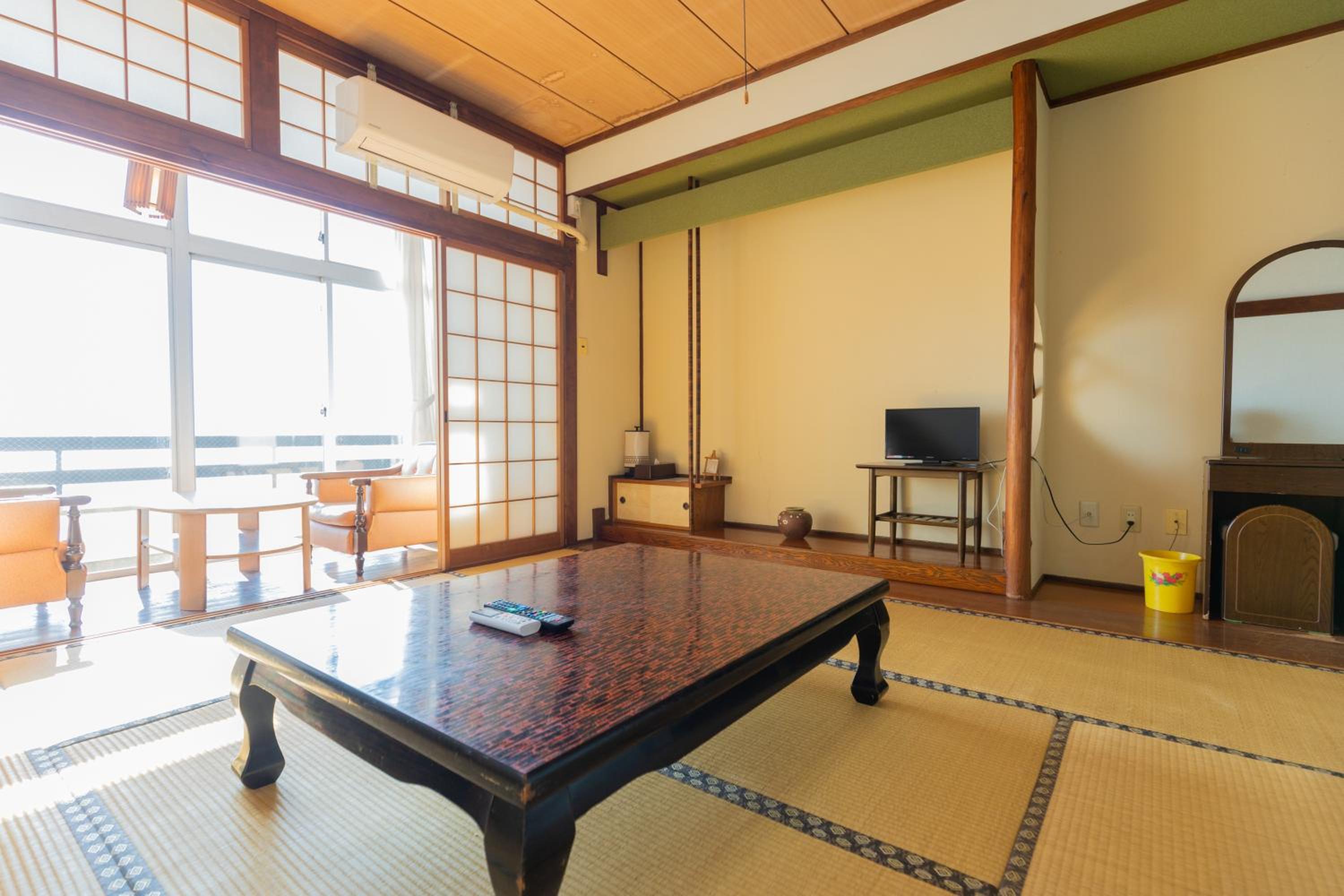 Japanese-Style Room - Photo 1