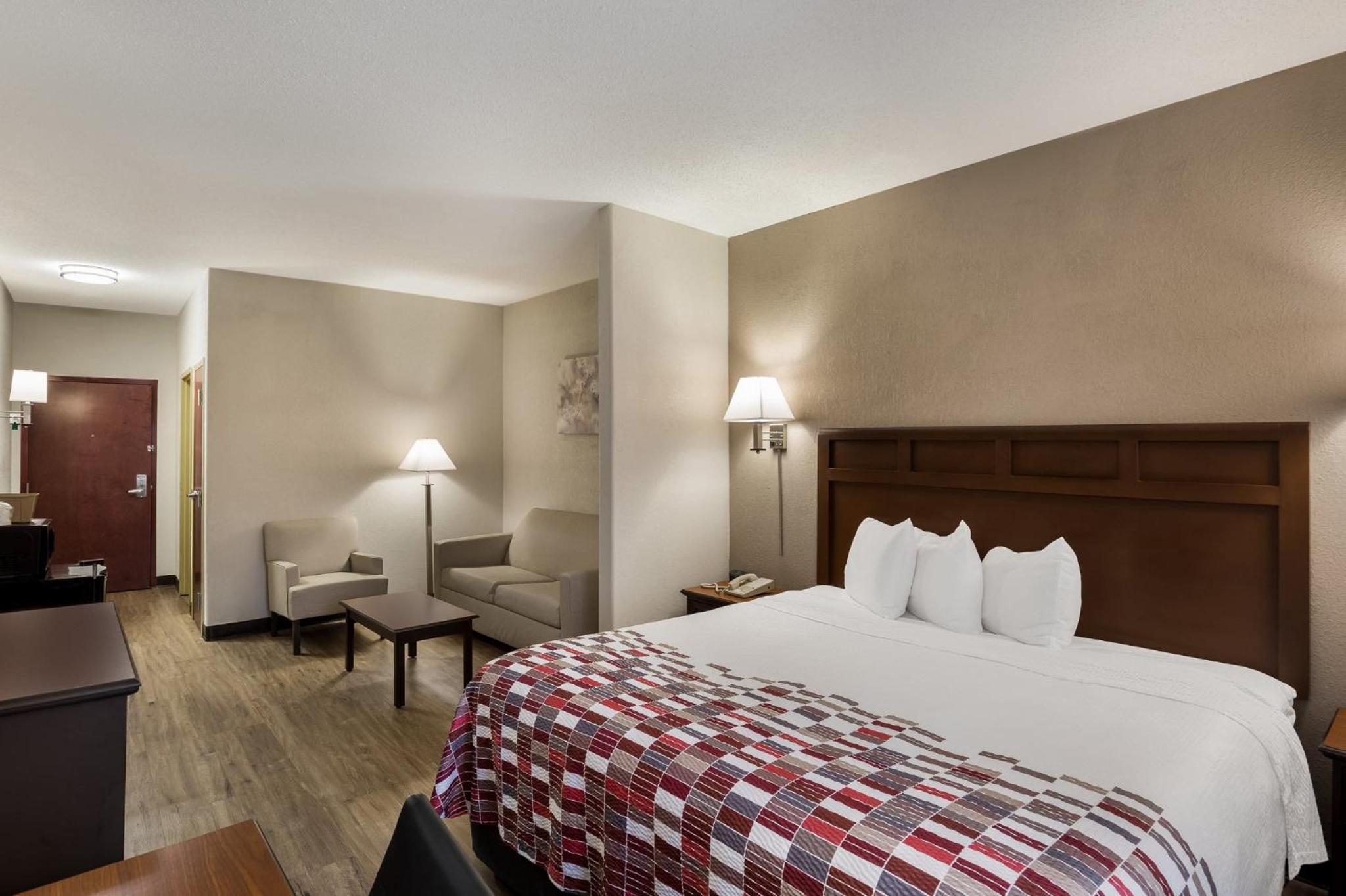 Suite King with Kitchenette Non-Smoking photo 1