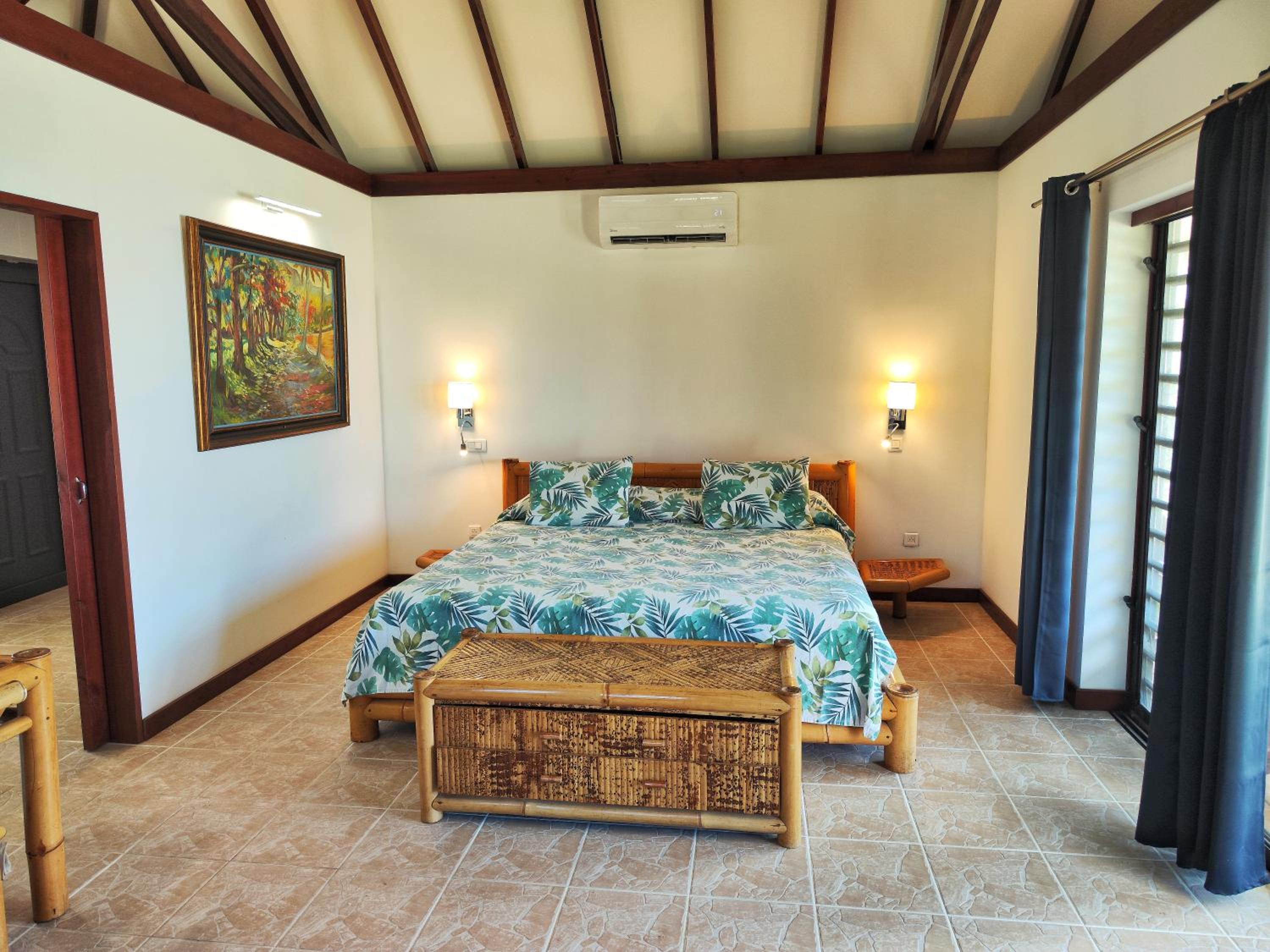 Bungalow - Beach Front
