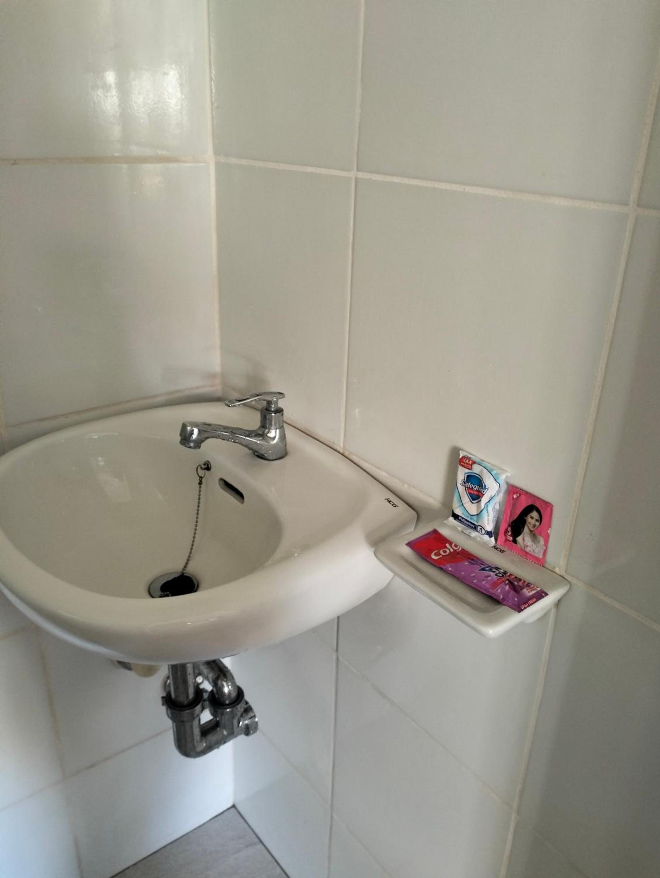 Standard Double or Twin Room - Photo 19