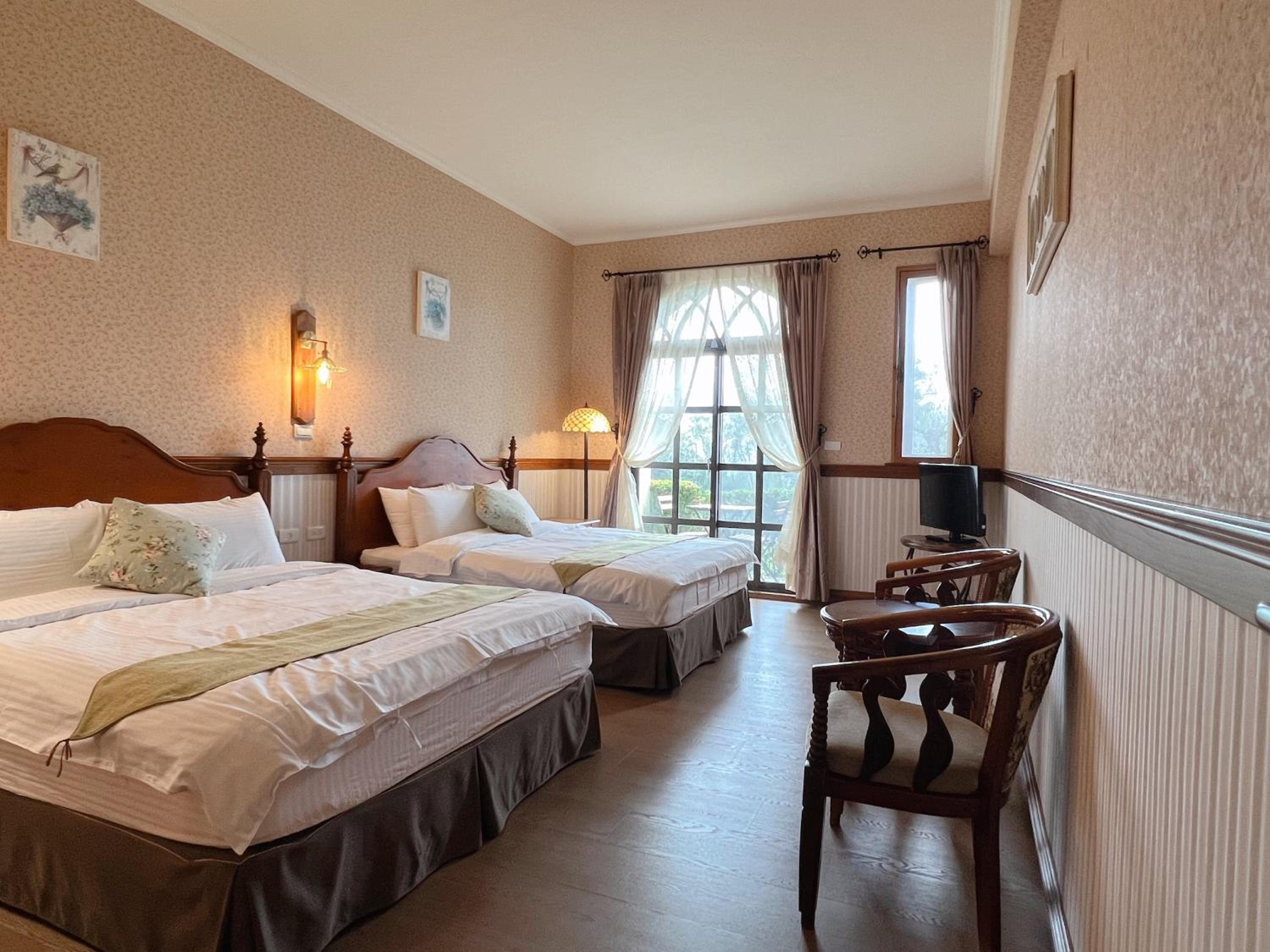 Quadruple Room with Garden View