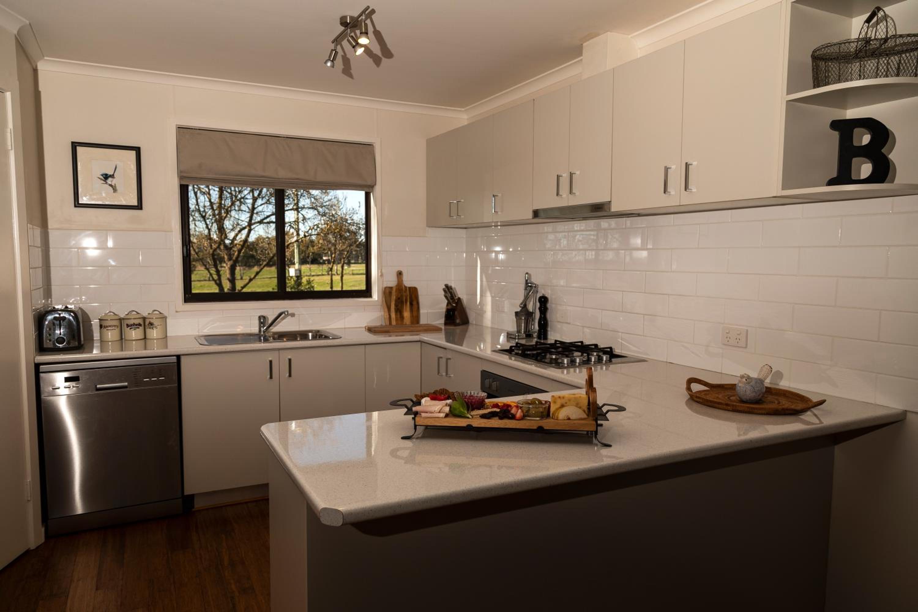 Three-Bedroom House photo 2