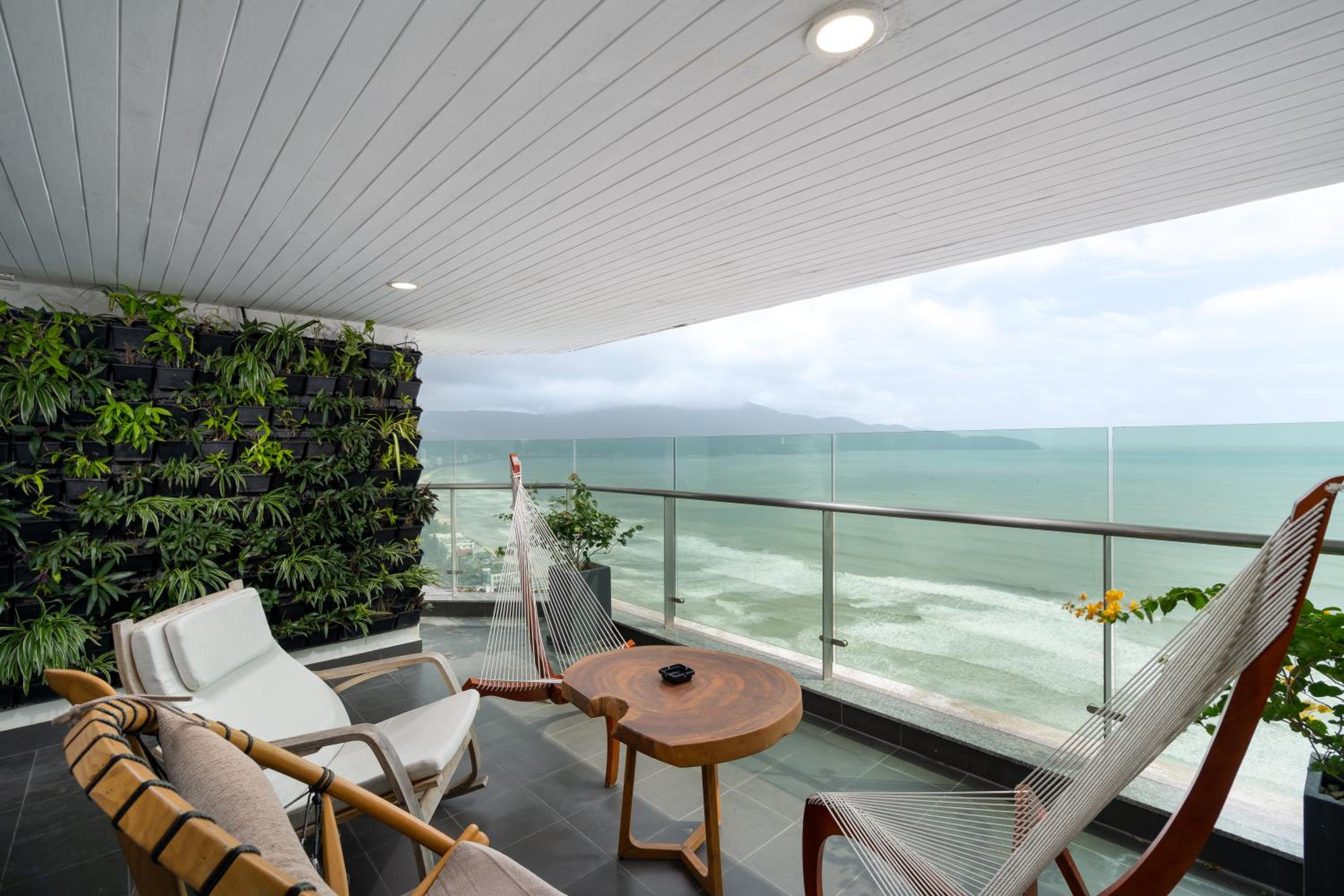 Special Offer - Presidential Suite
