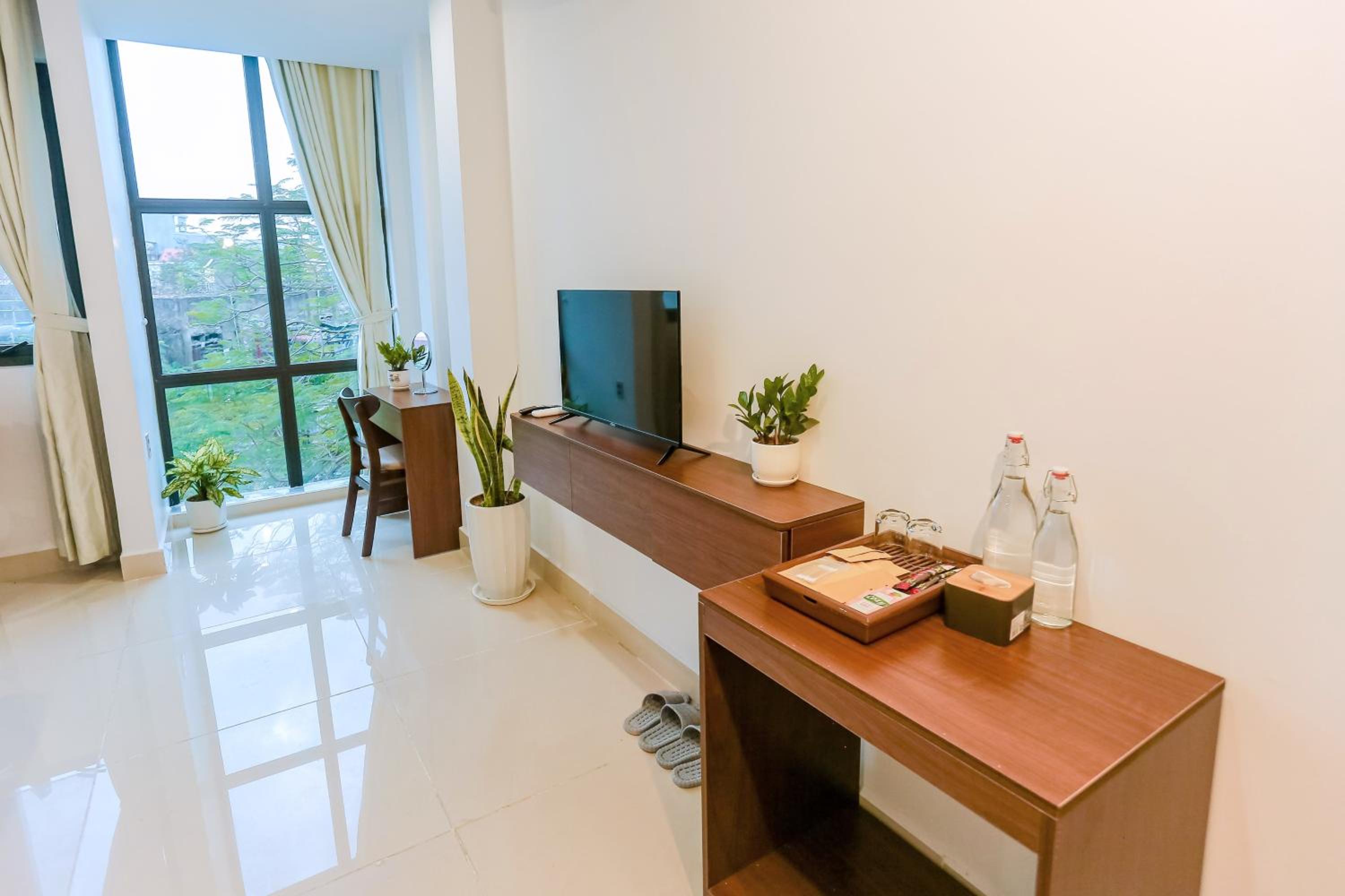 King Room with Balcony