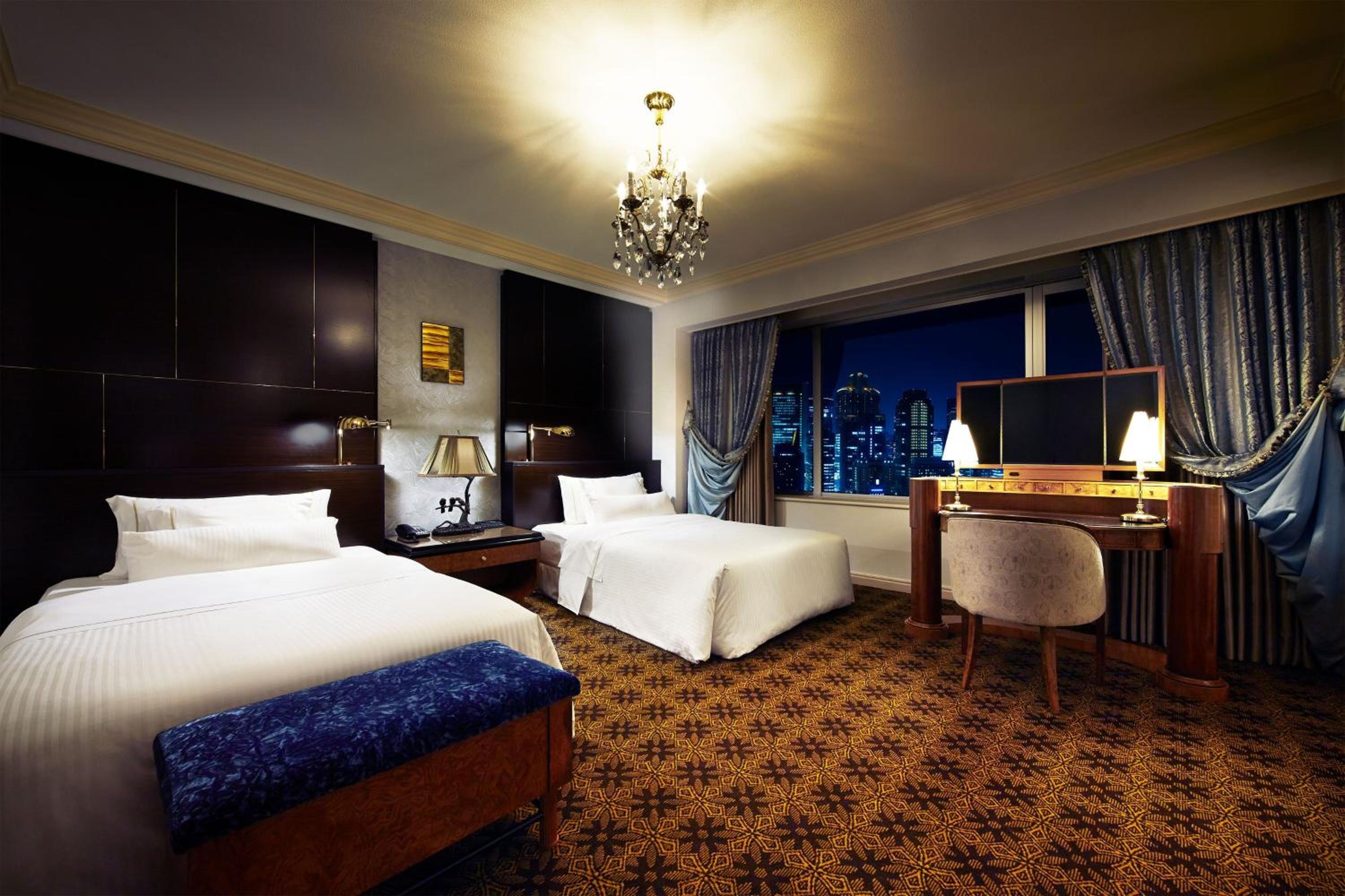 Executive Suite with Two Double Beds - Executive Lounge Access