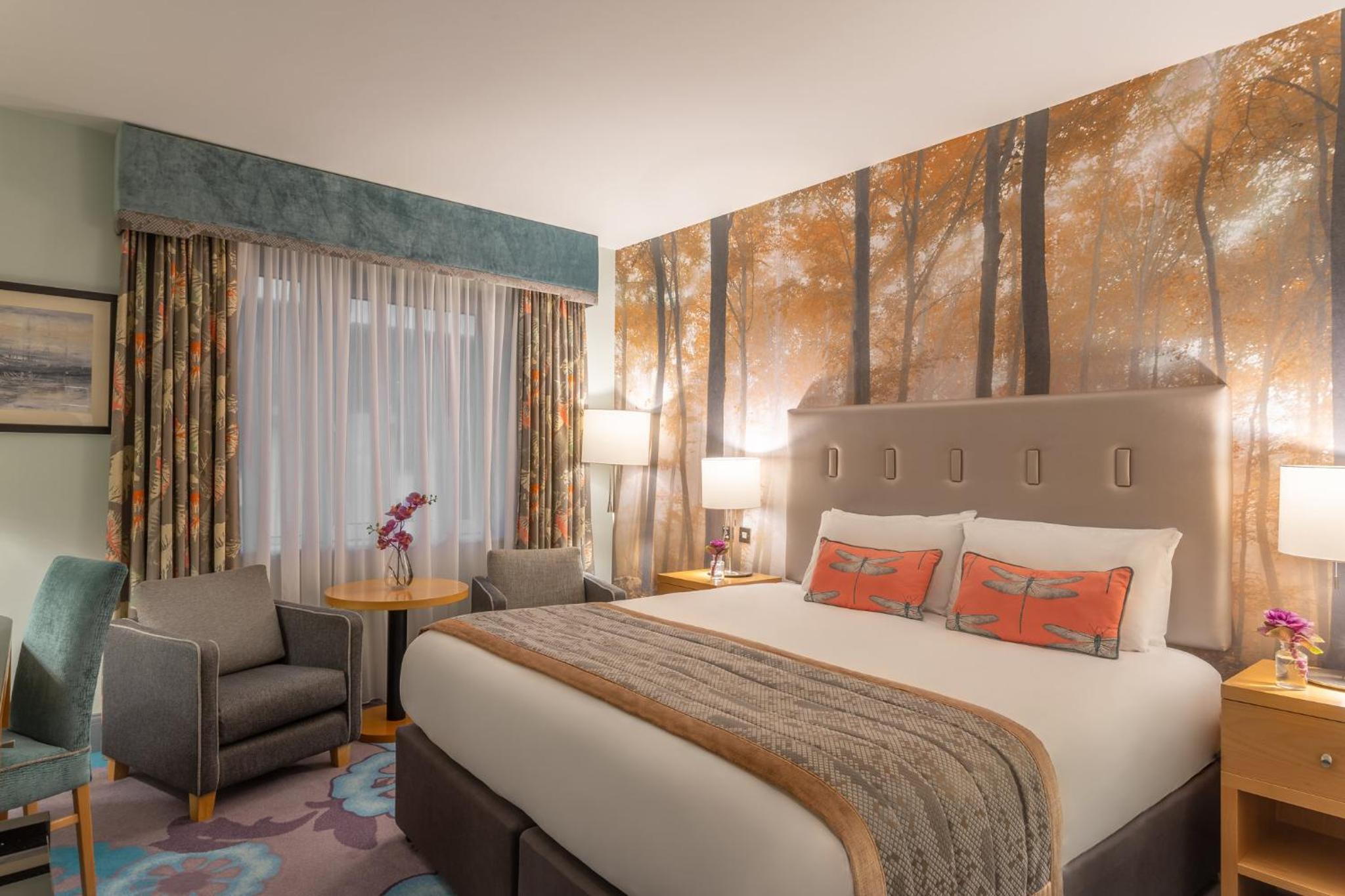 Standard King Room - Photo 5
