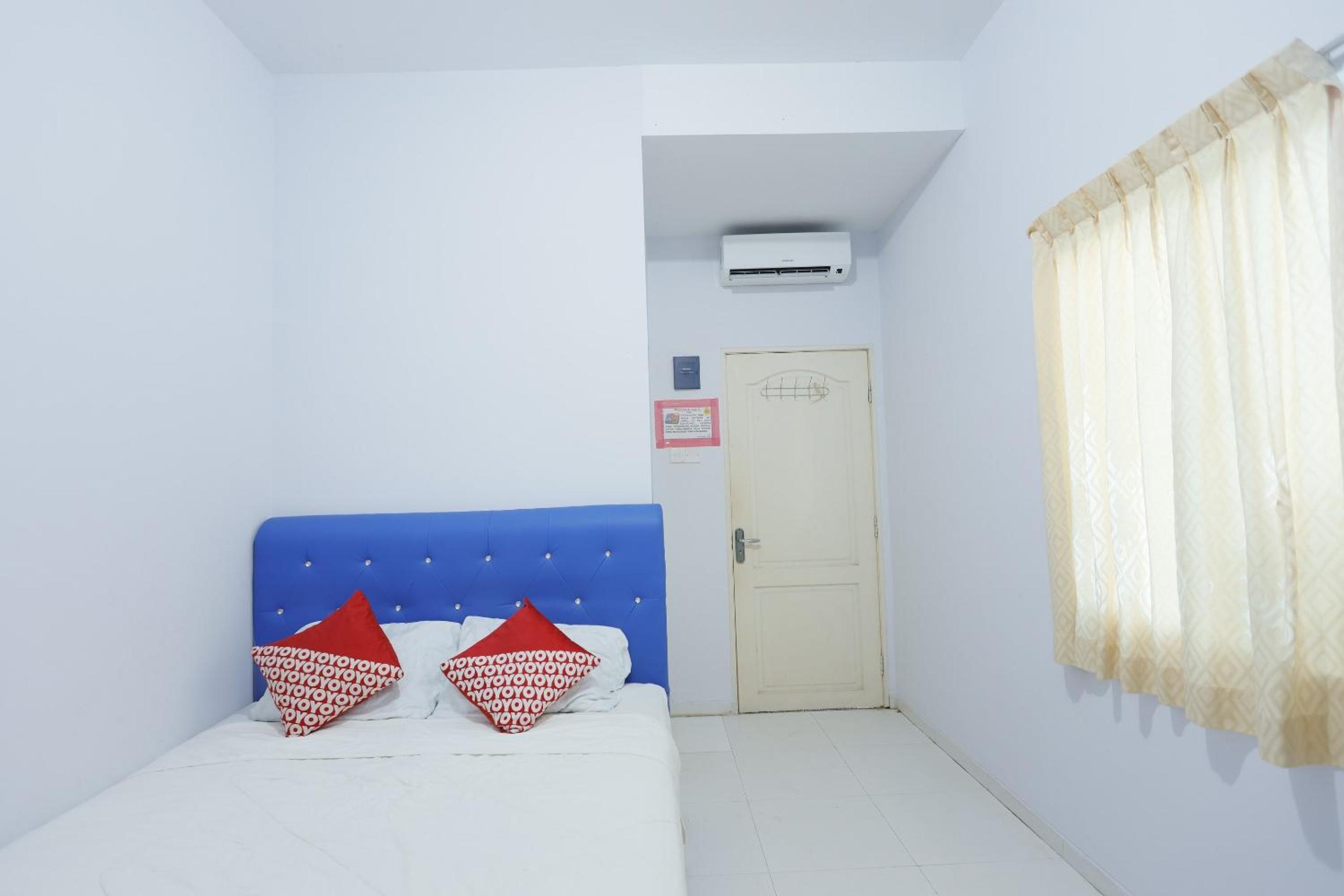 Standard King Room - Photo 4
