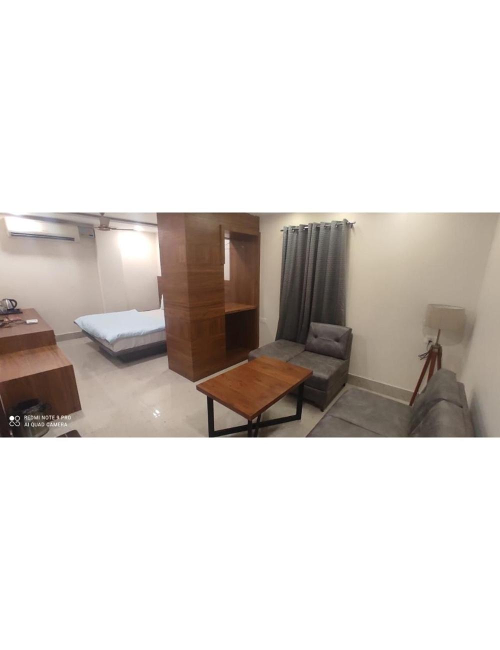 Deluxe Room - Photo 4