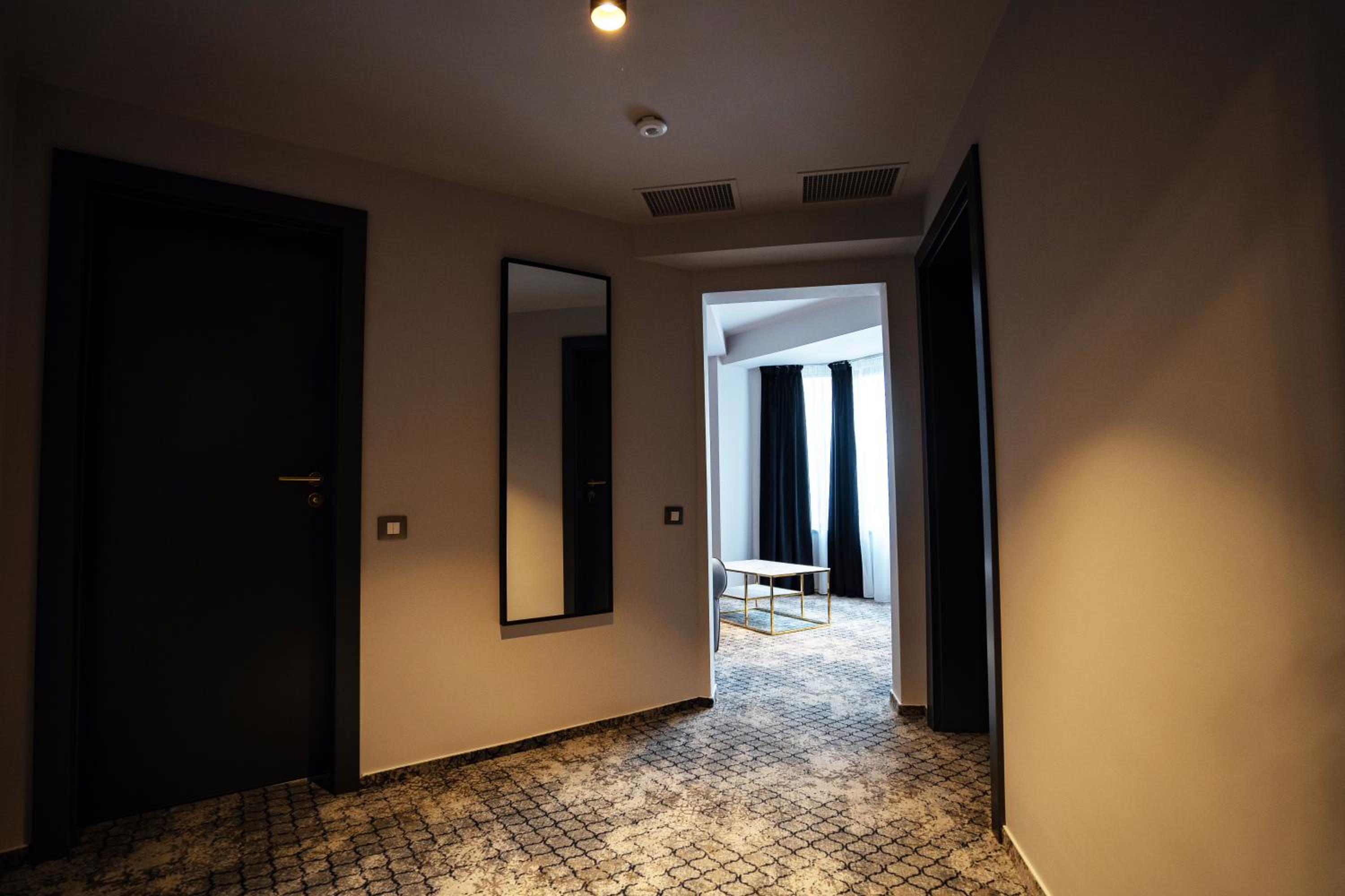 Apartment - Photo 9