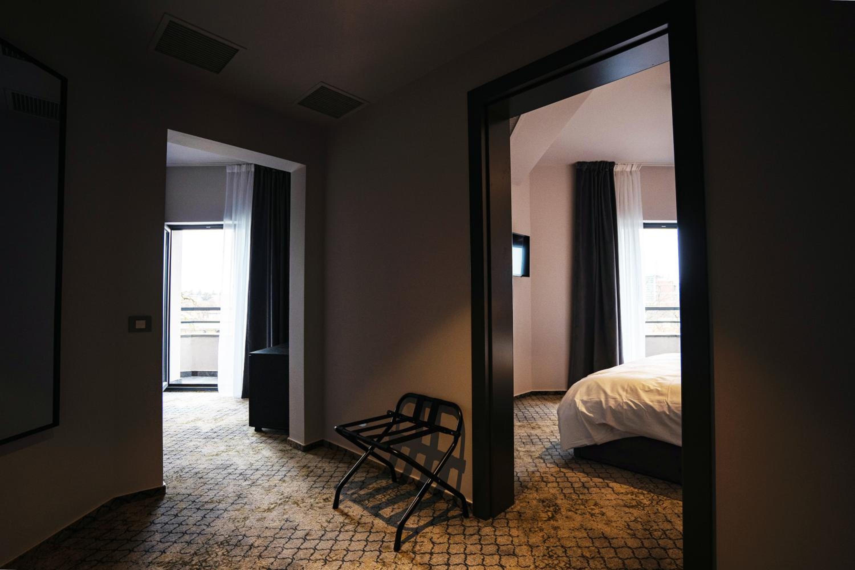 Apartment - Photo 10
