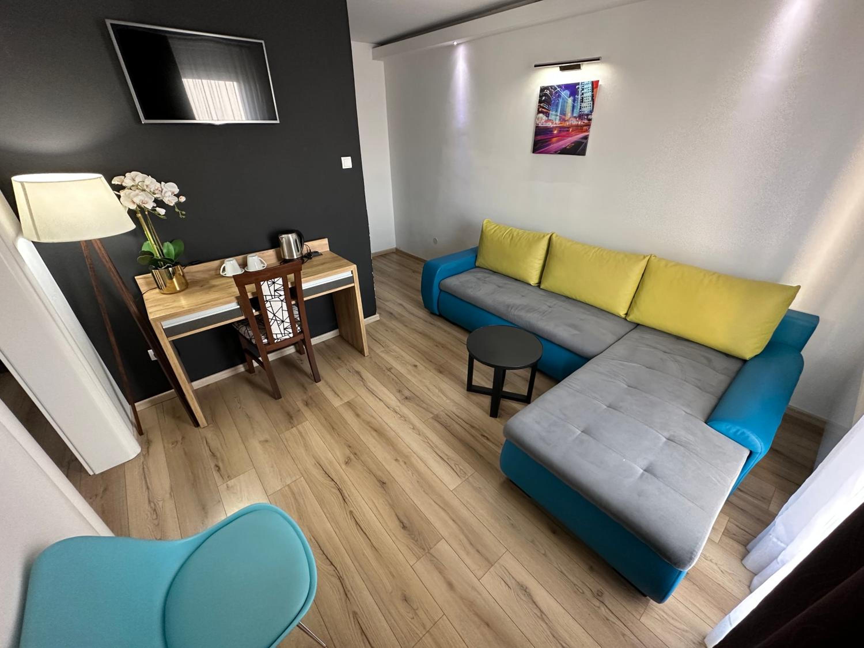 Deluxe Apartment - Photo 2