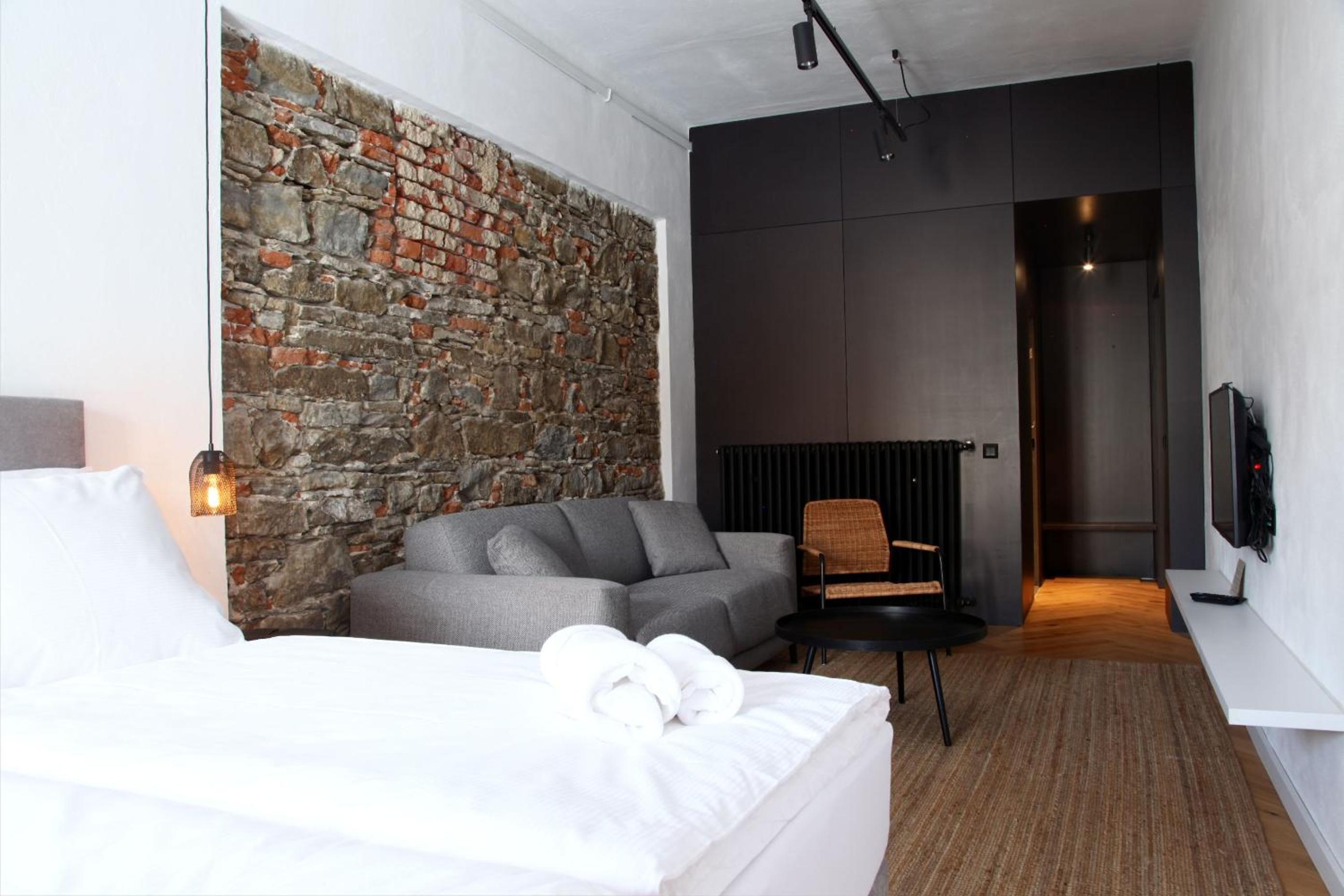 Deluxe Double Room with Extra Bed