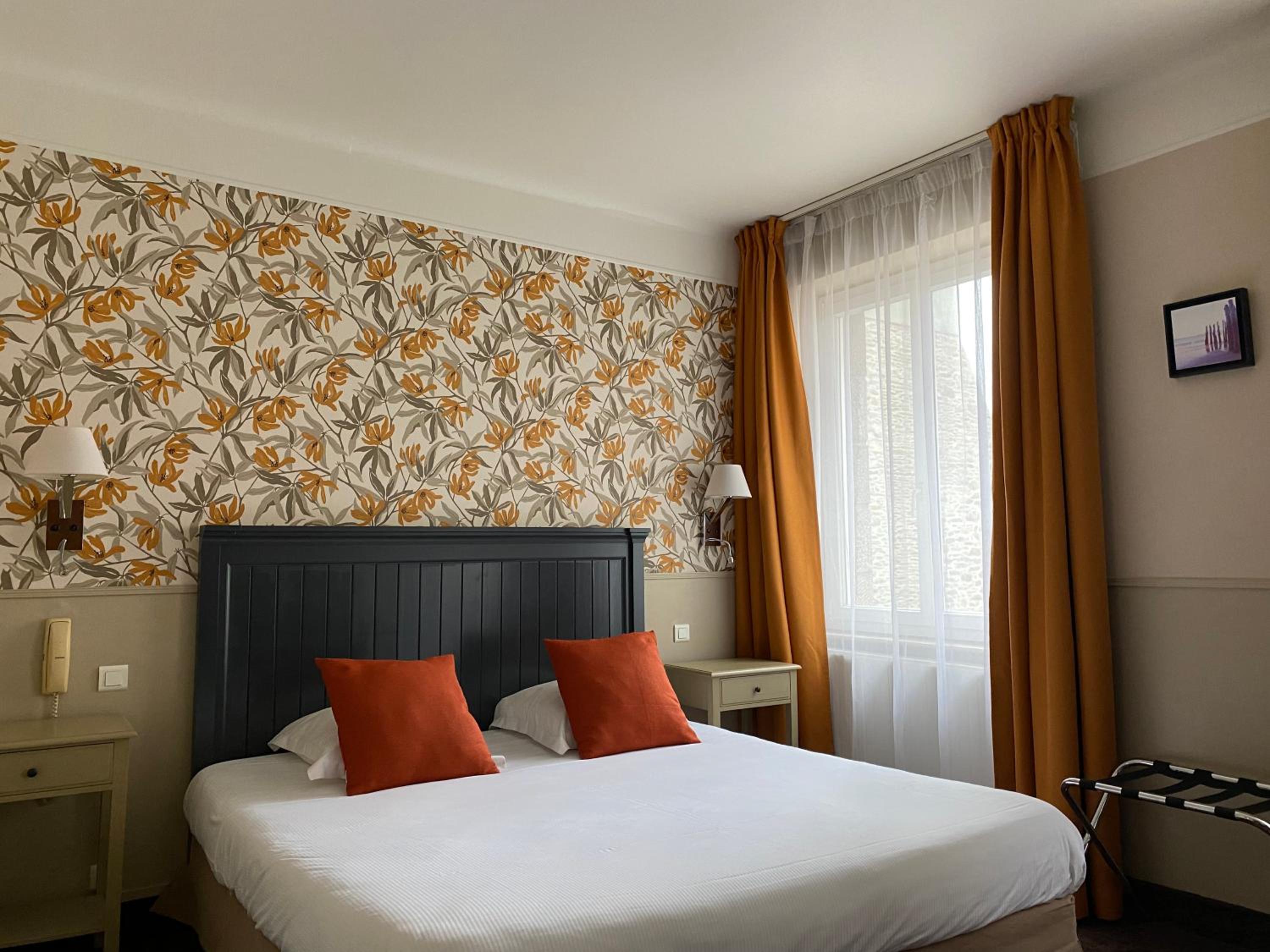 Superior Double Room - Photo 2
