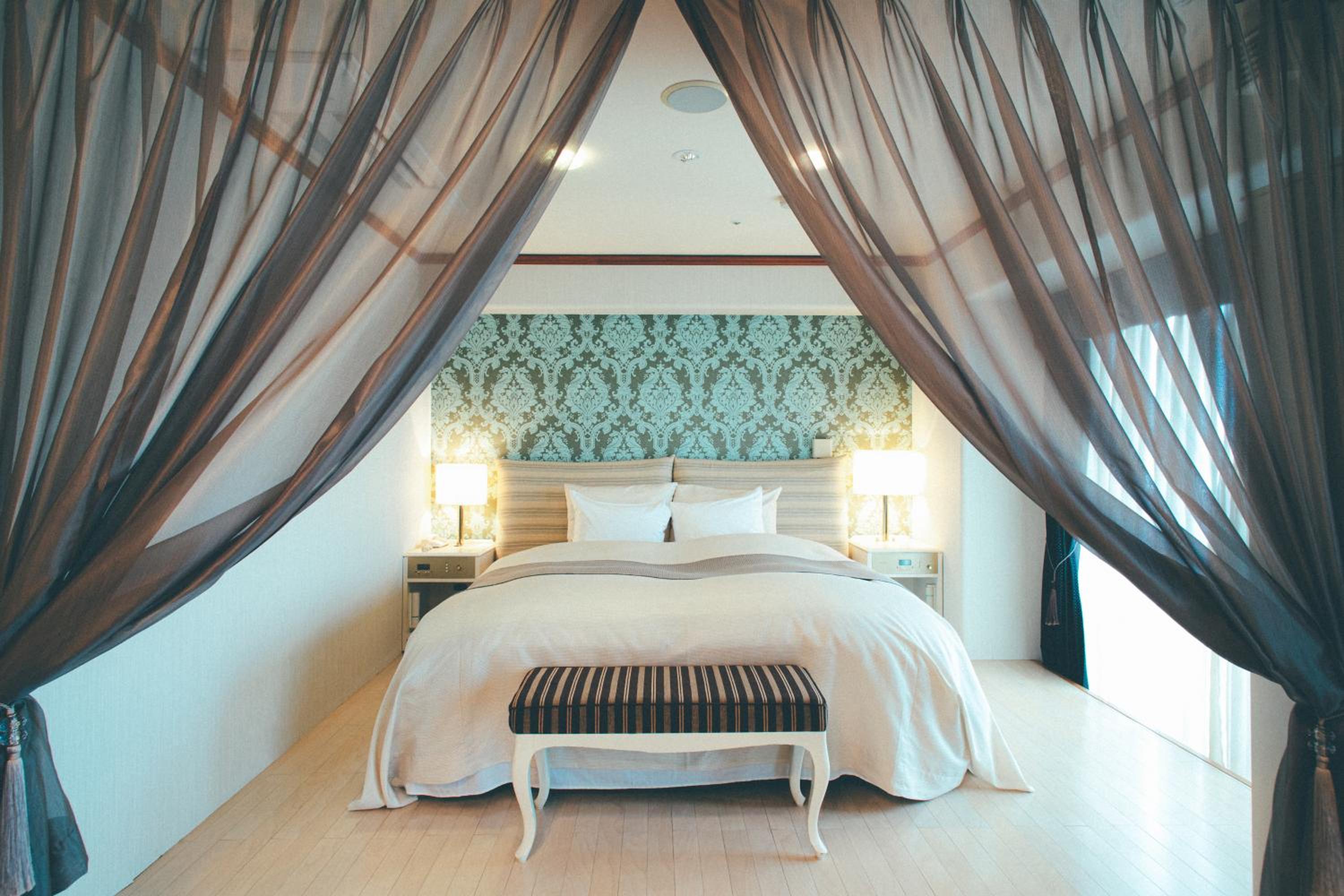 Junior Suite - Non-Smoking - Photo 9