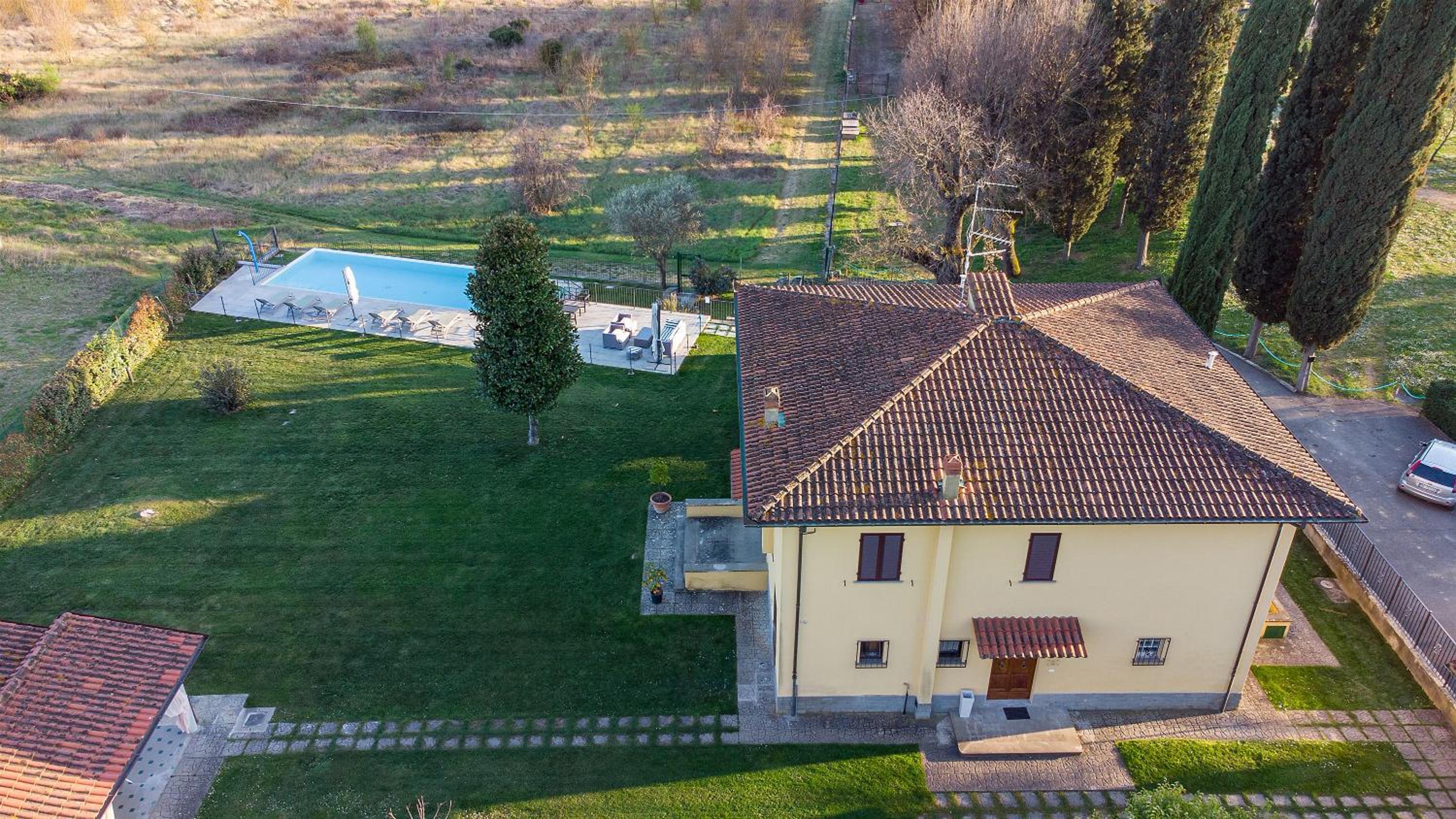 Villa with Garden View - Photo 5