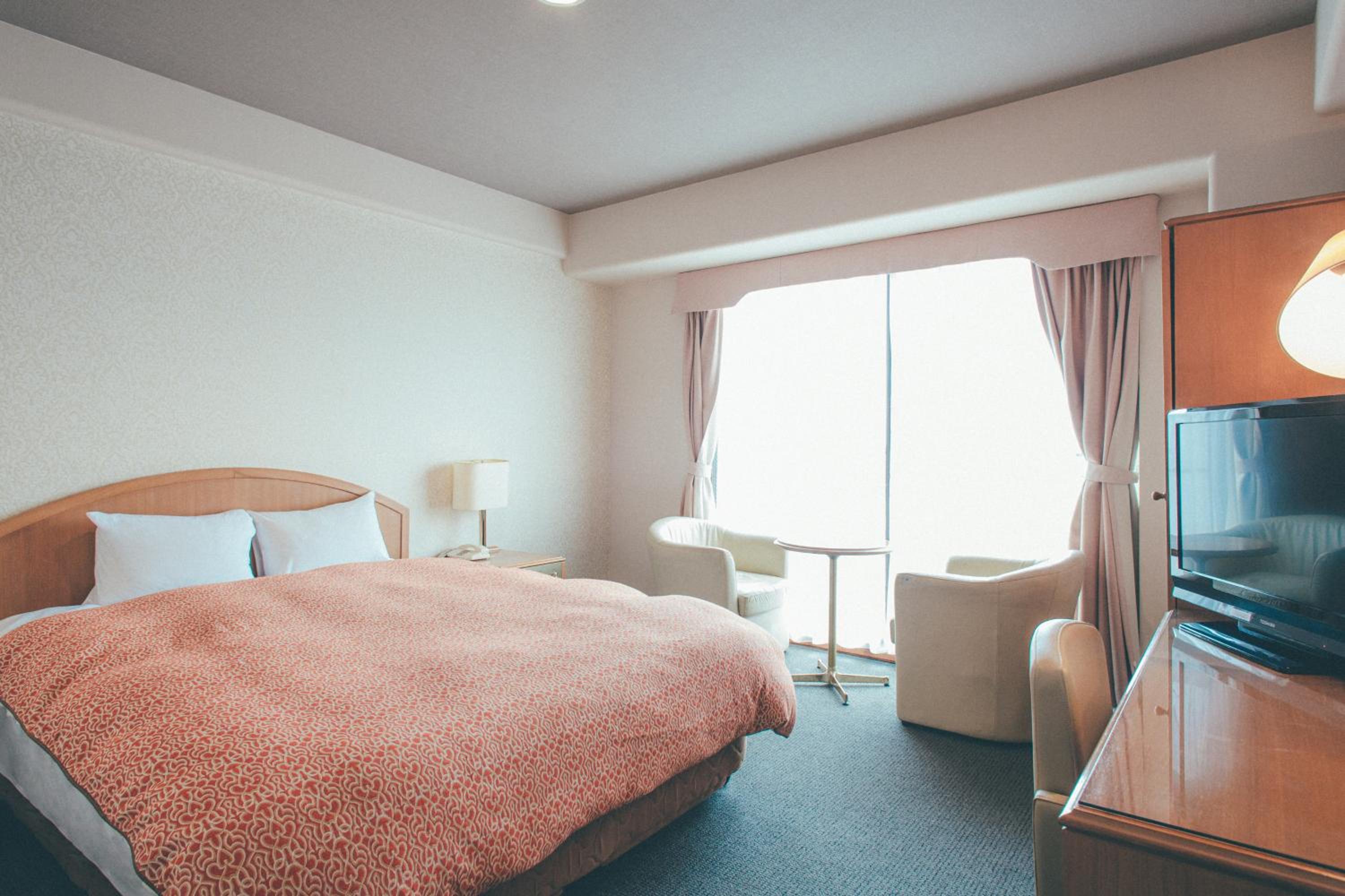 Double Room - Non-Smoking  - Photo 4
