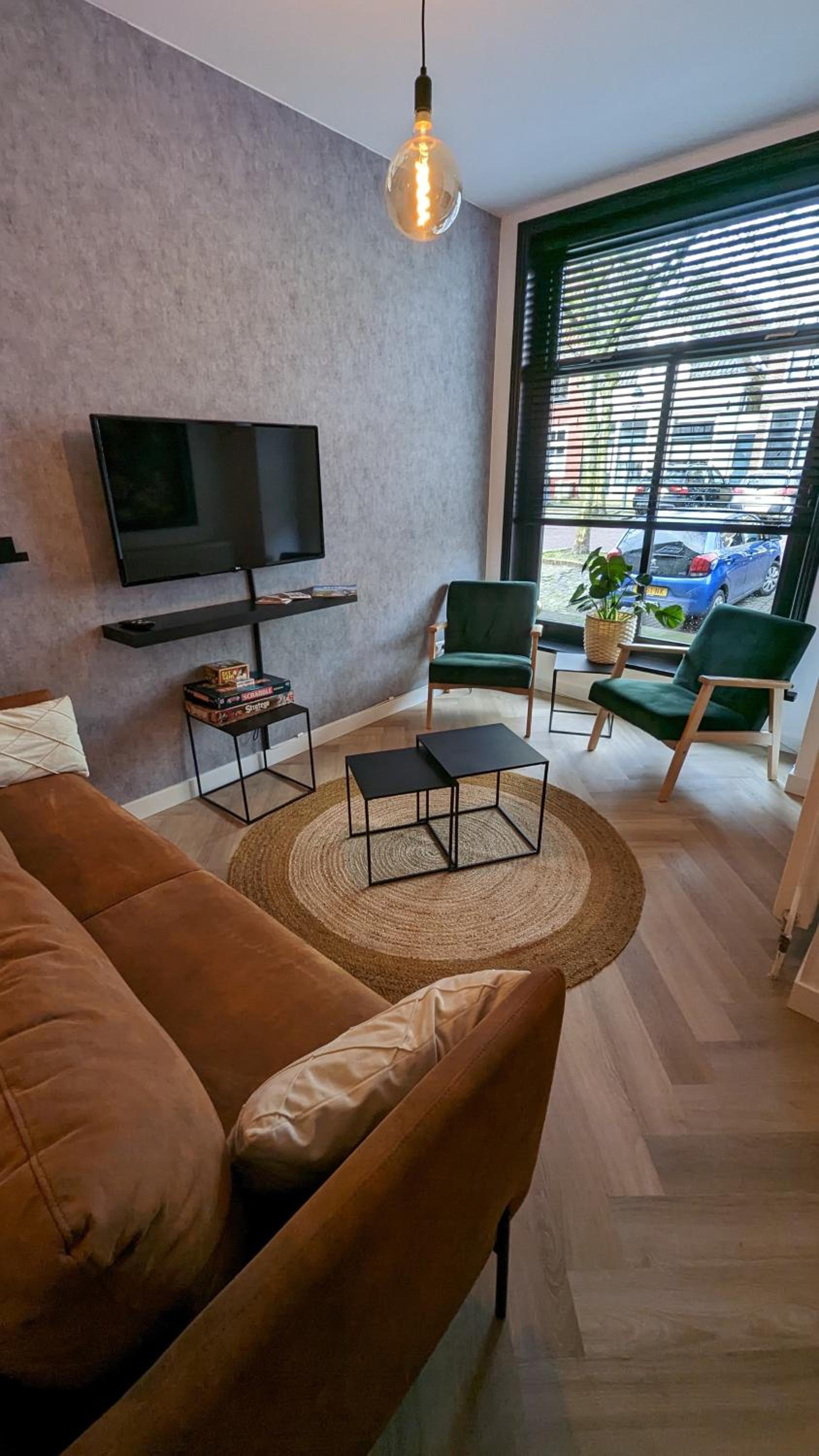 Apartment - Ground Floor - Photo 1