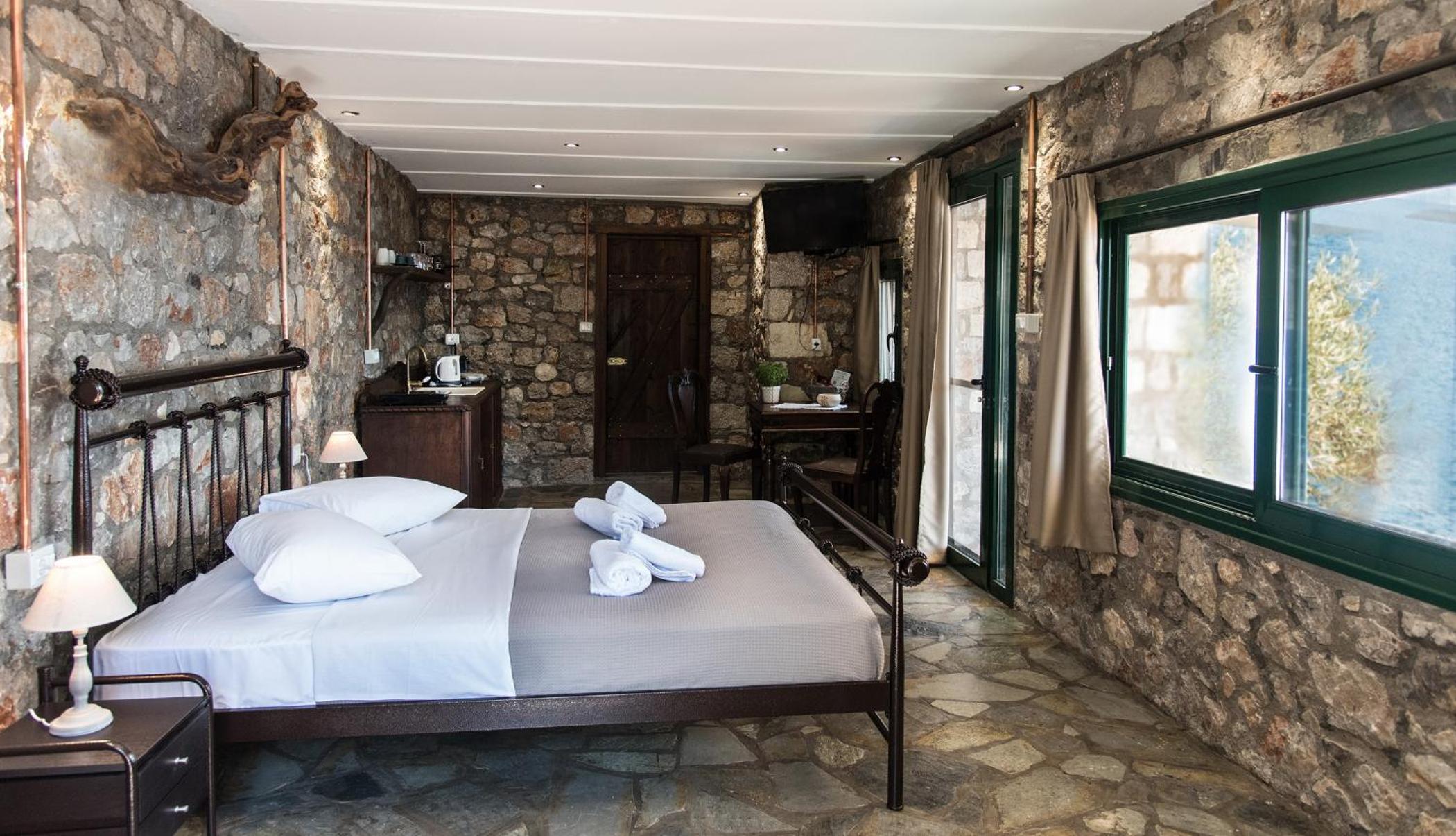 Superior Suite with Sea View photo 1
