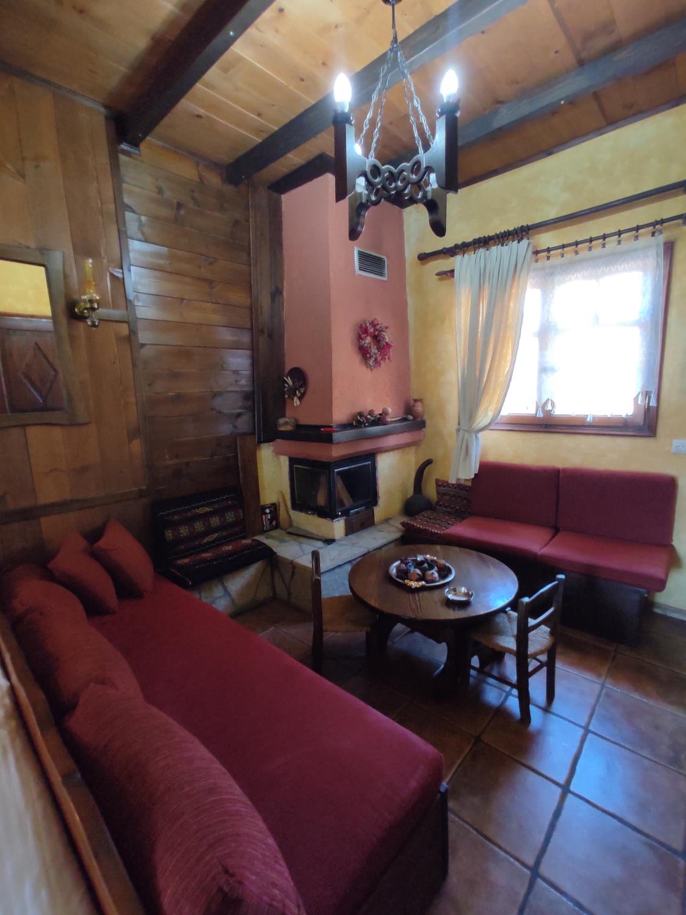 Triple Room with Fireplace - Photo 10