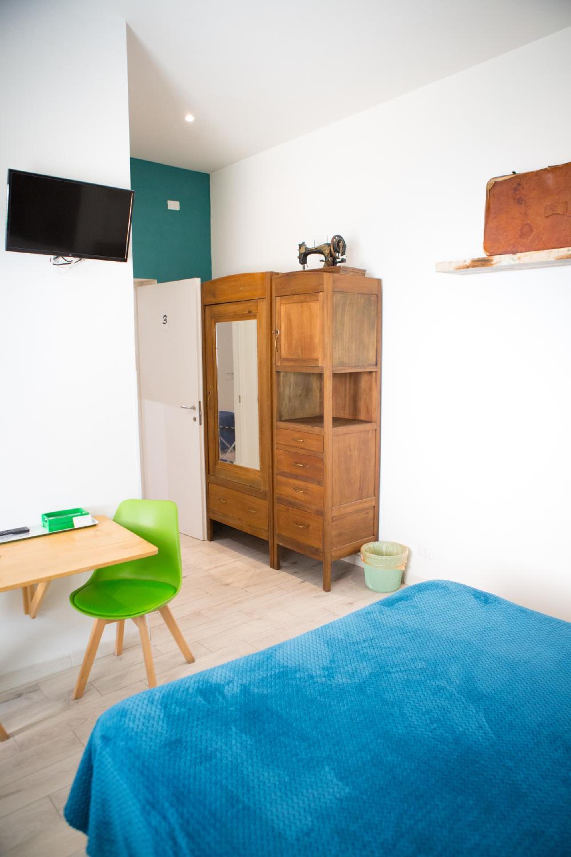 Double or Twin Room with Terrace photo 3